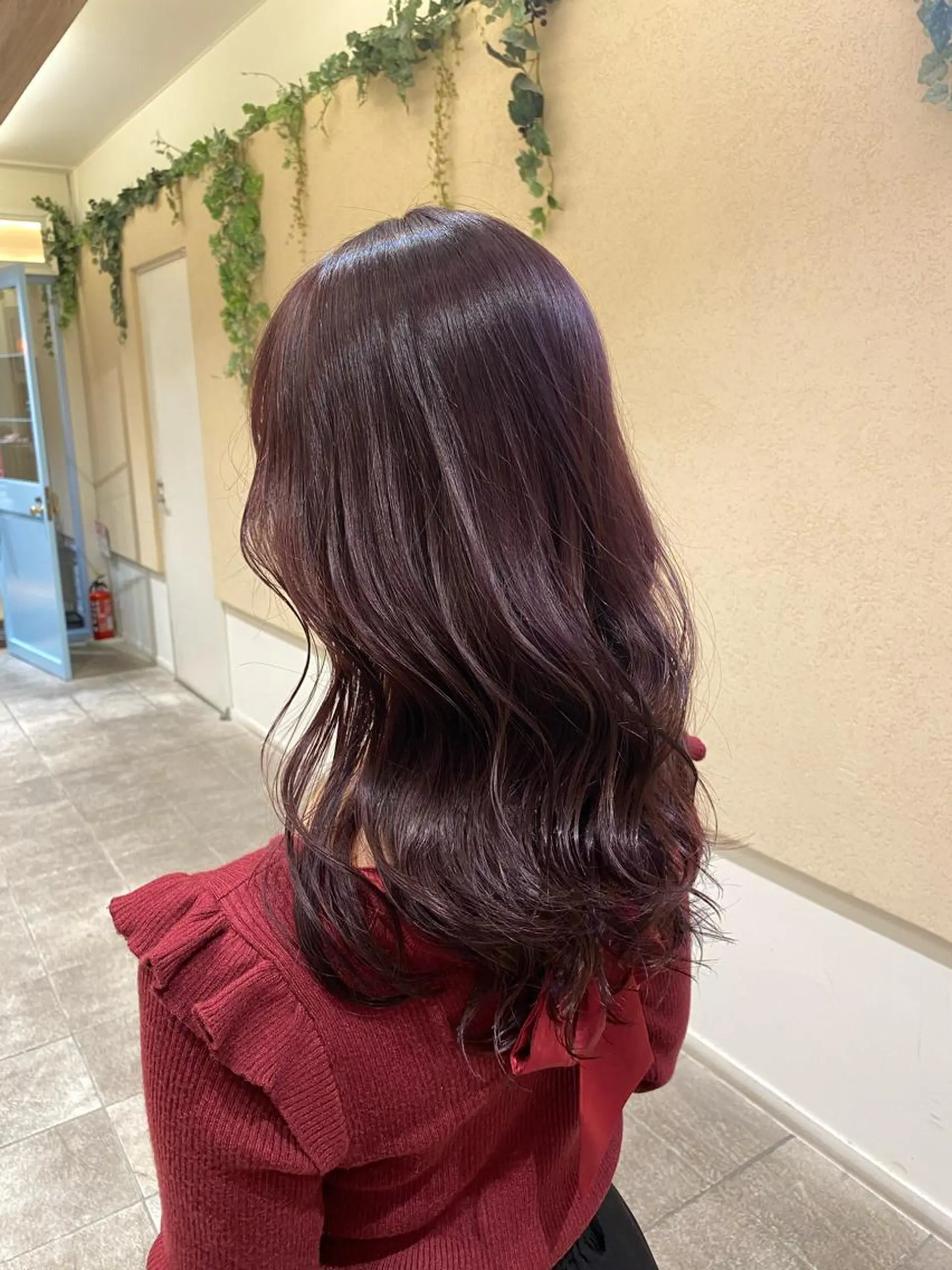 ミディアム 横川 千亜希のヘアスタイル