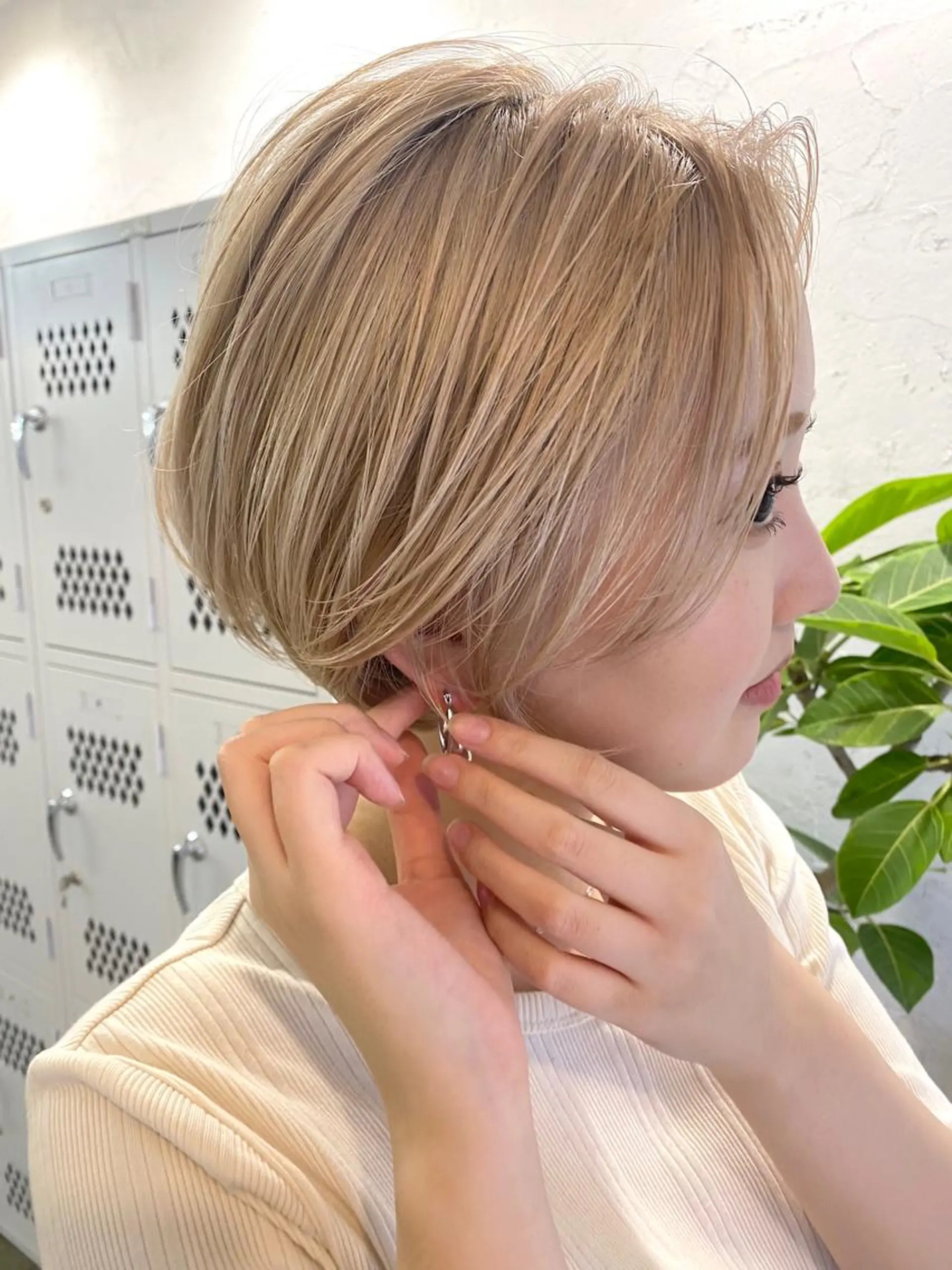 ショート カラー ハイトーンカラー SYS by fit /HONOKAのヘアスタイル