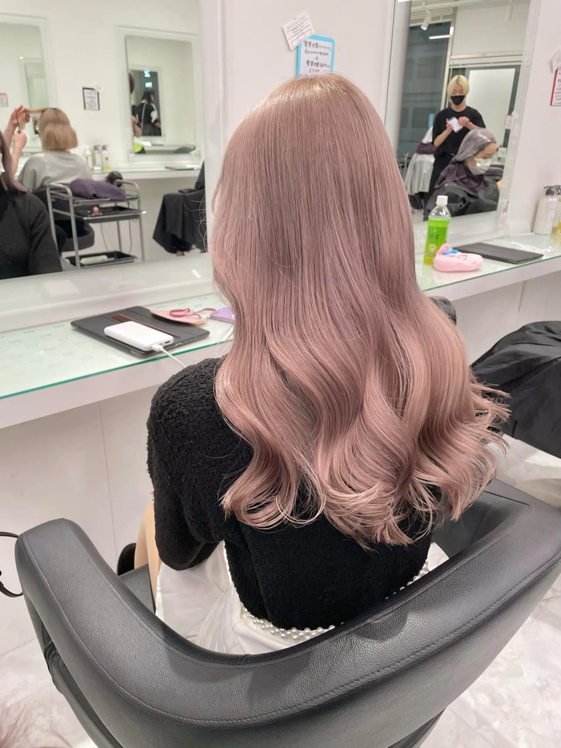 セミロング カラー ヘアカラー トリートメント 💖可愛い色たくさん 権田やすなり💖のヘアスタイル