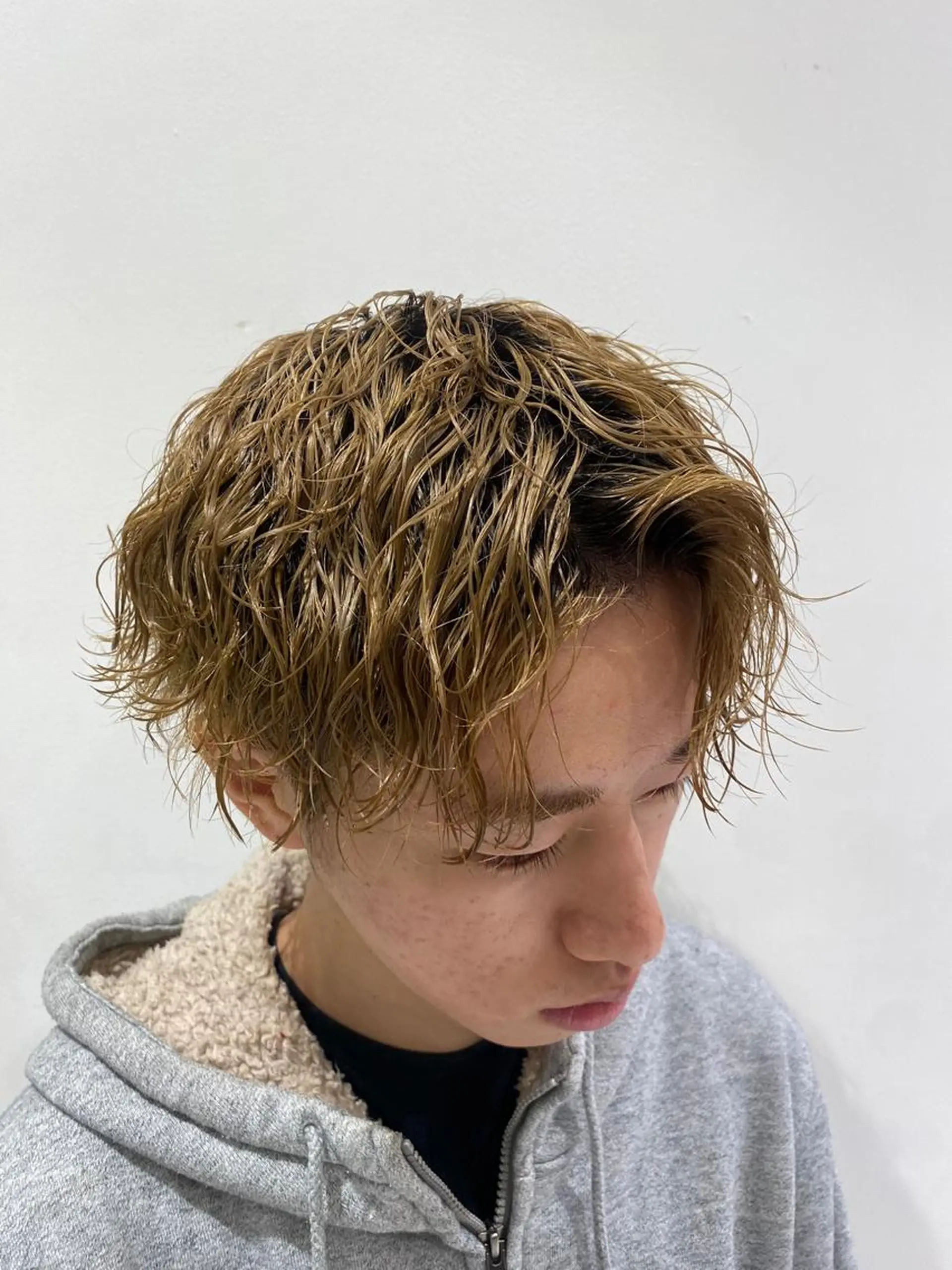 ショート カット ヘアカラー トリートメント ヘッドスパ メンズ指名数No.1 鐸木桜子のヘアスタイル