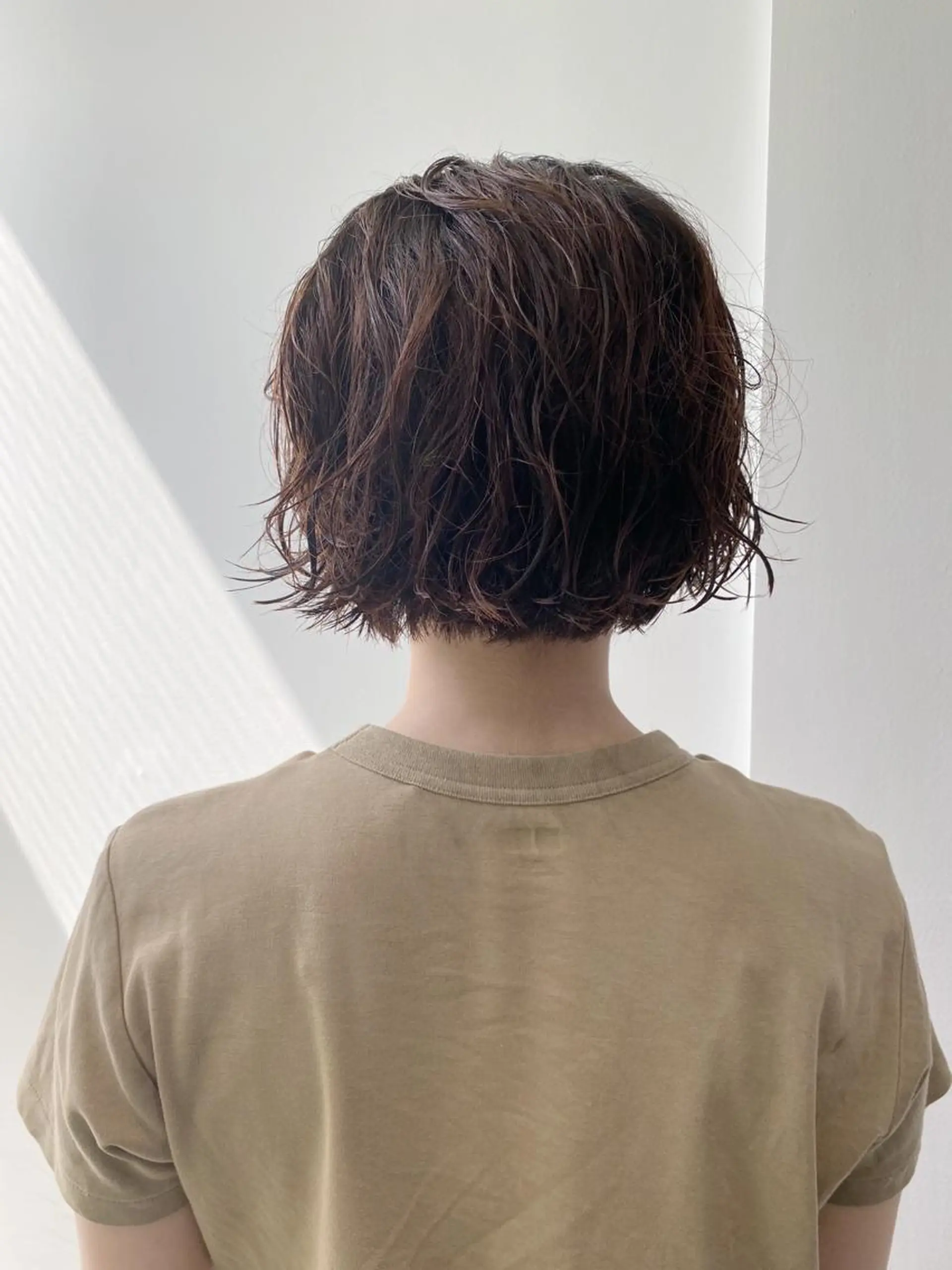 ミディアム カラー パーマ ヘアアレンジ Nancy所属・束感まつげ❤︎ あみのマツエク・マツパデザイン