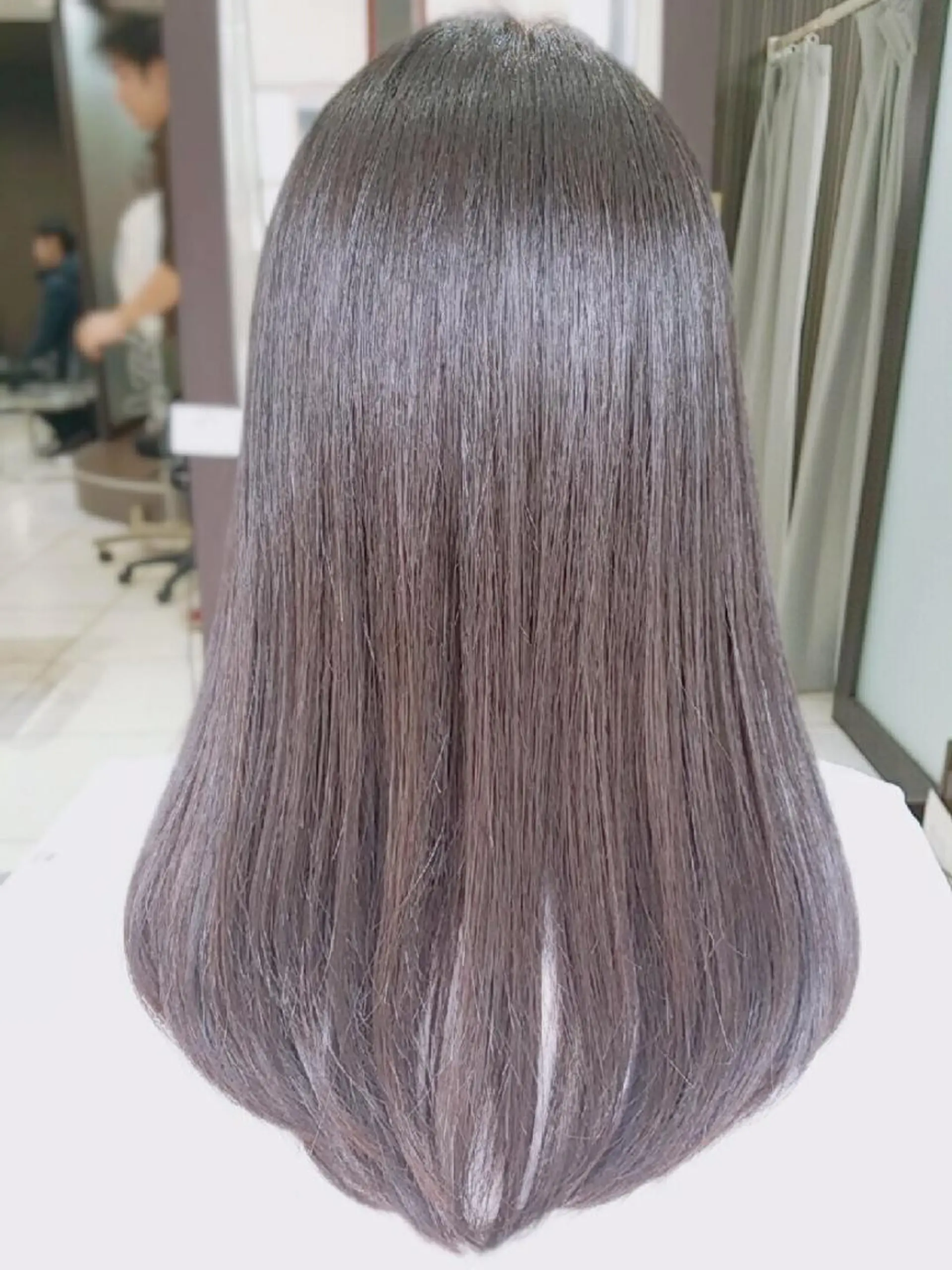 セミロング newi WASHIOのヘアスタイル