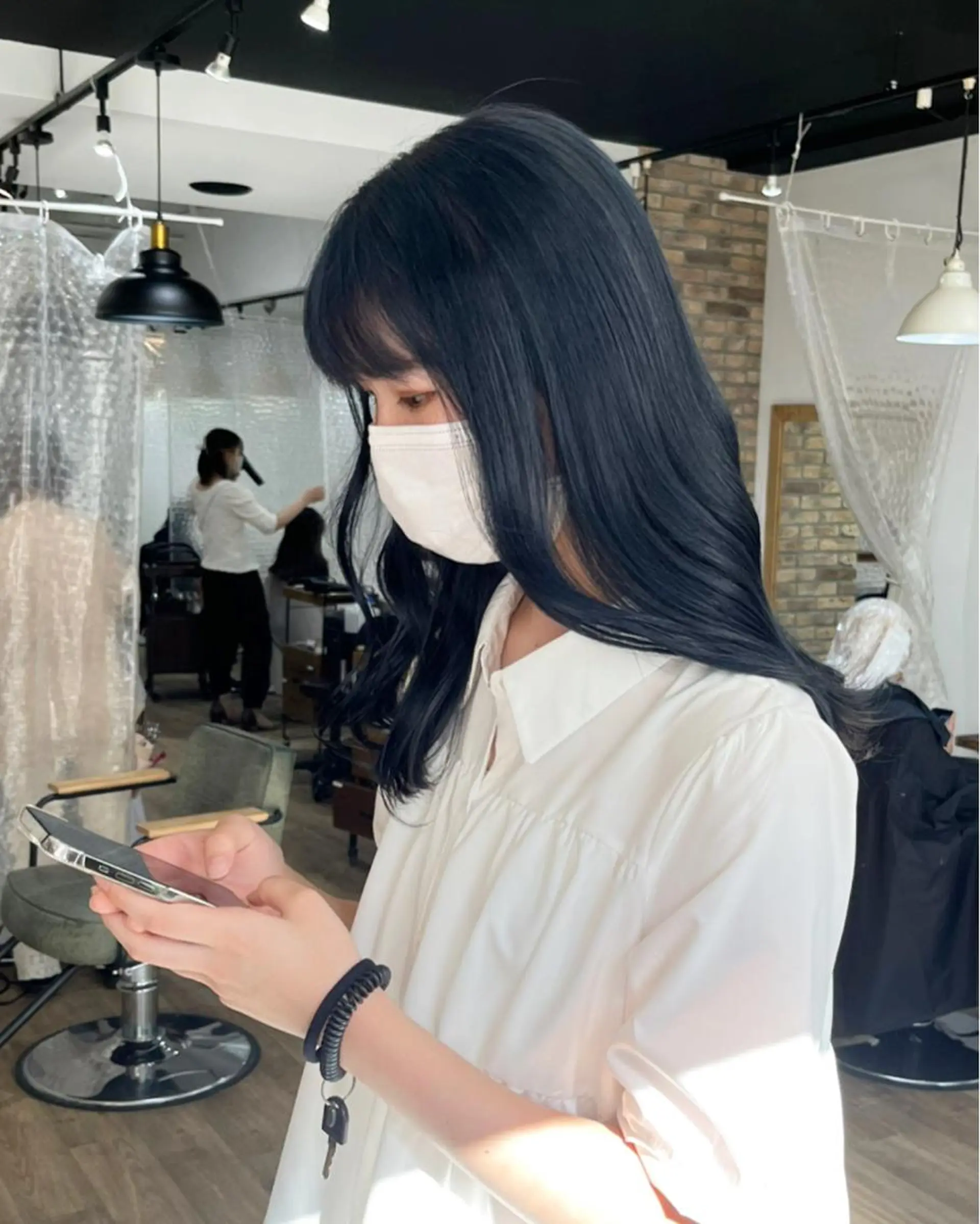 ロング カラー ネイル ヘアカラー トリートメント 𝗺𝗶𝗸𝘂♡ 似合わせ🎀のヘアスタイル