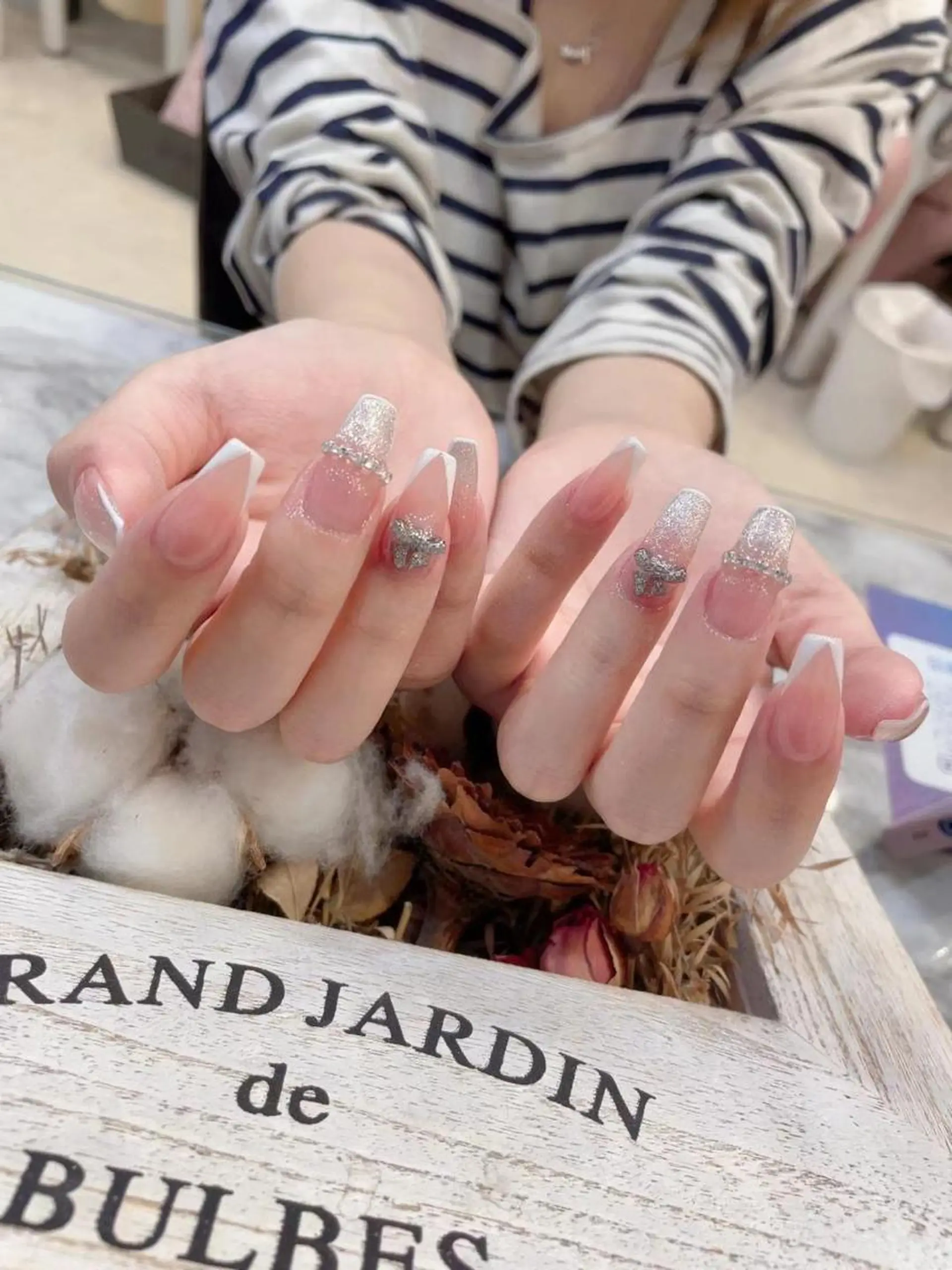 ネイル クリアネイル フレンチネイル シルバー シンプルネイル Babarla Nailのネイルデザイン