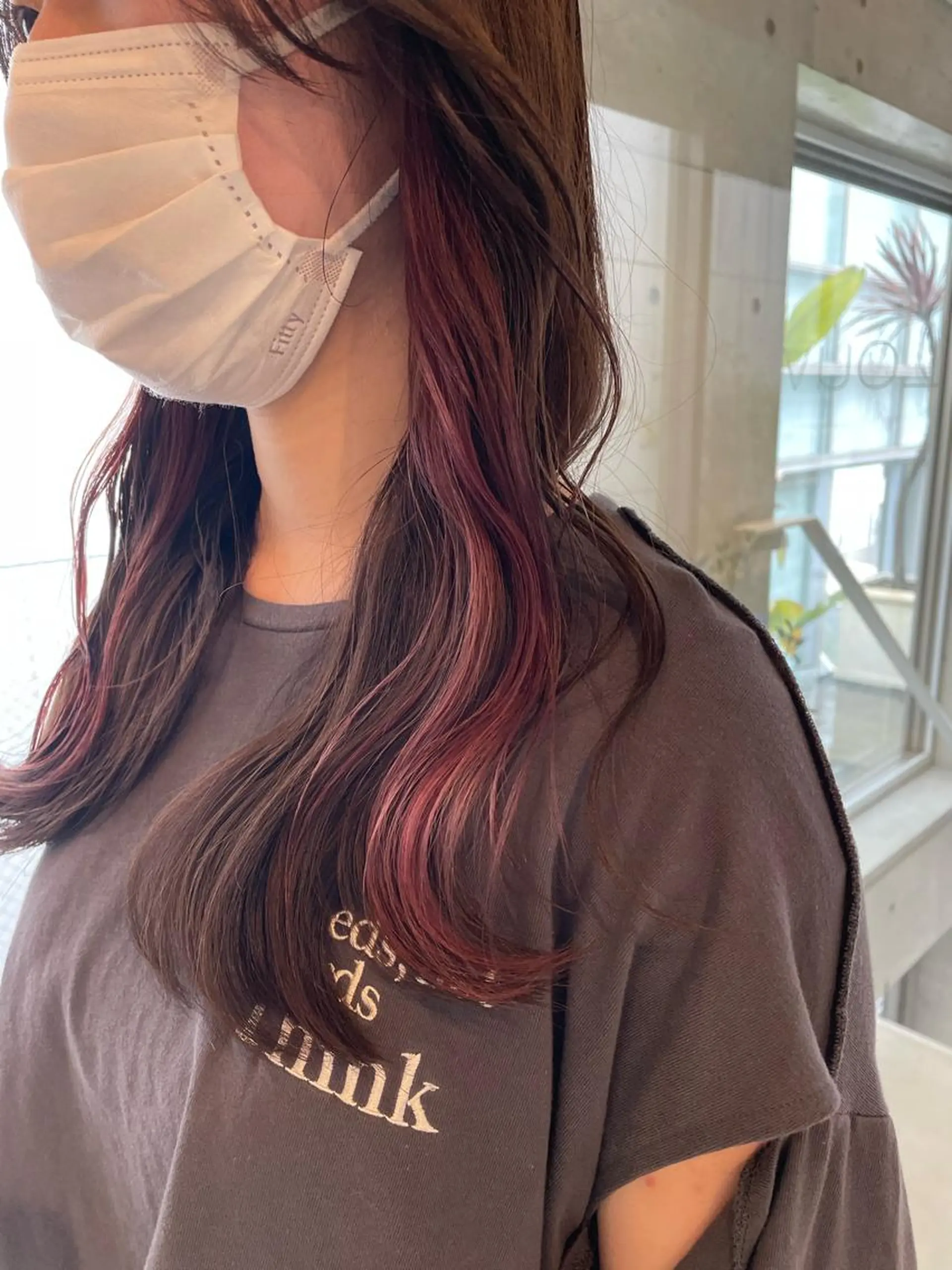 ロング カラー ブリーチ 縮毛矯正 レイヤーカット🎀 kanaのヘアスタイル