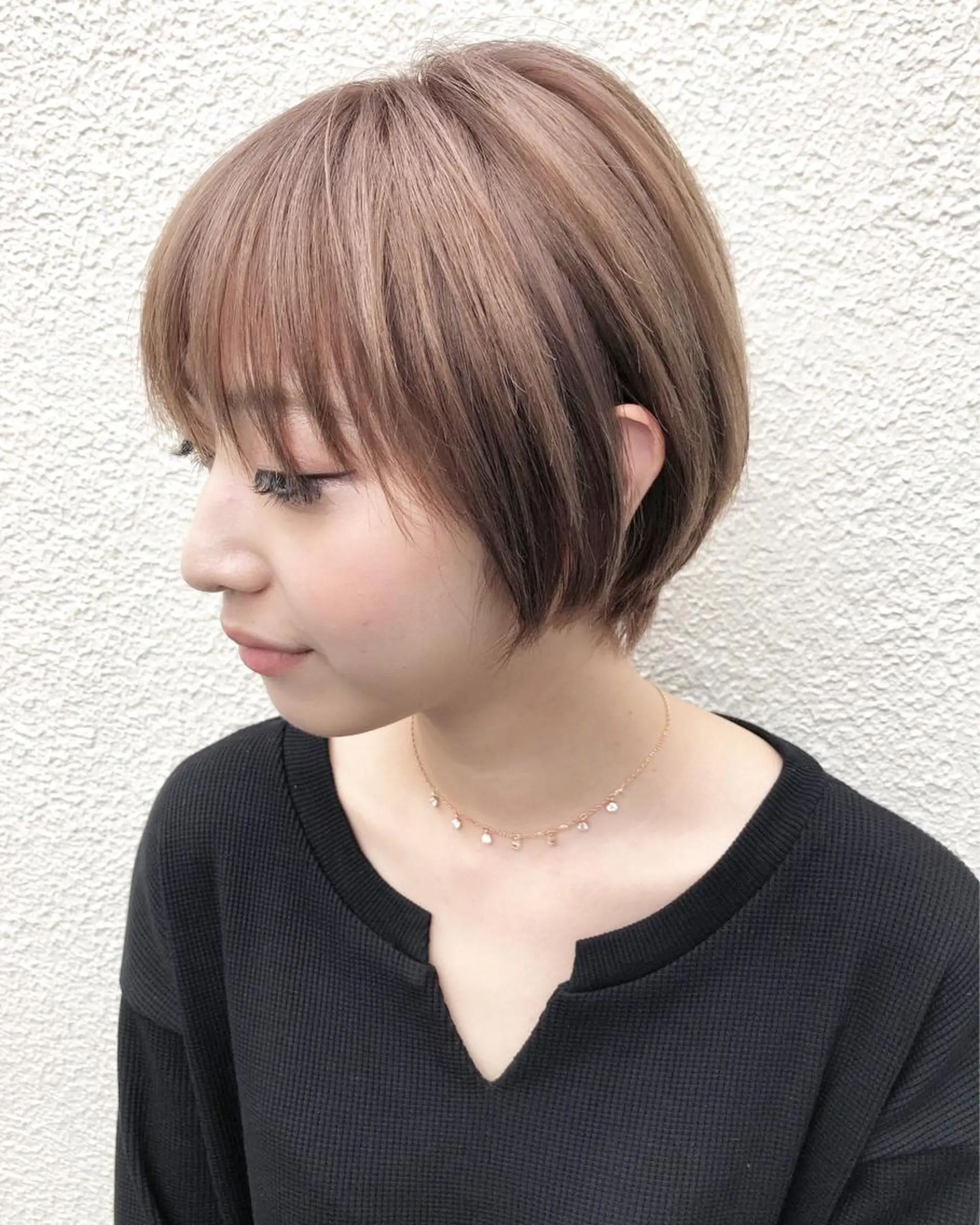ショート カラー ベージュカラー レイヤーカット BLend 渋谷のヘアスタイル
