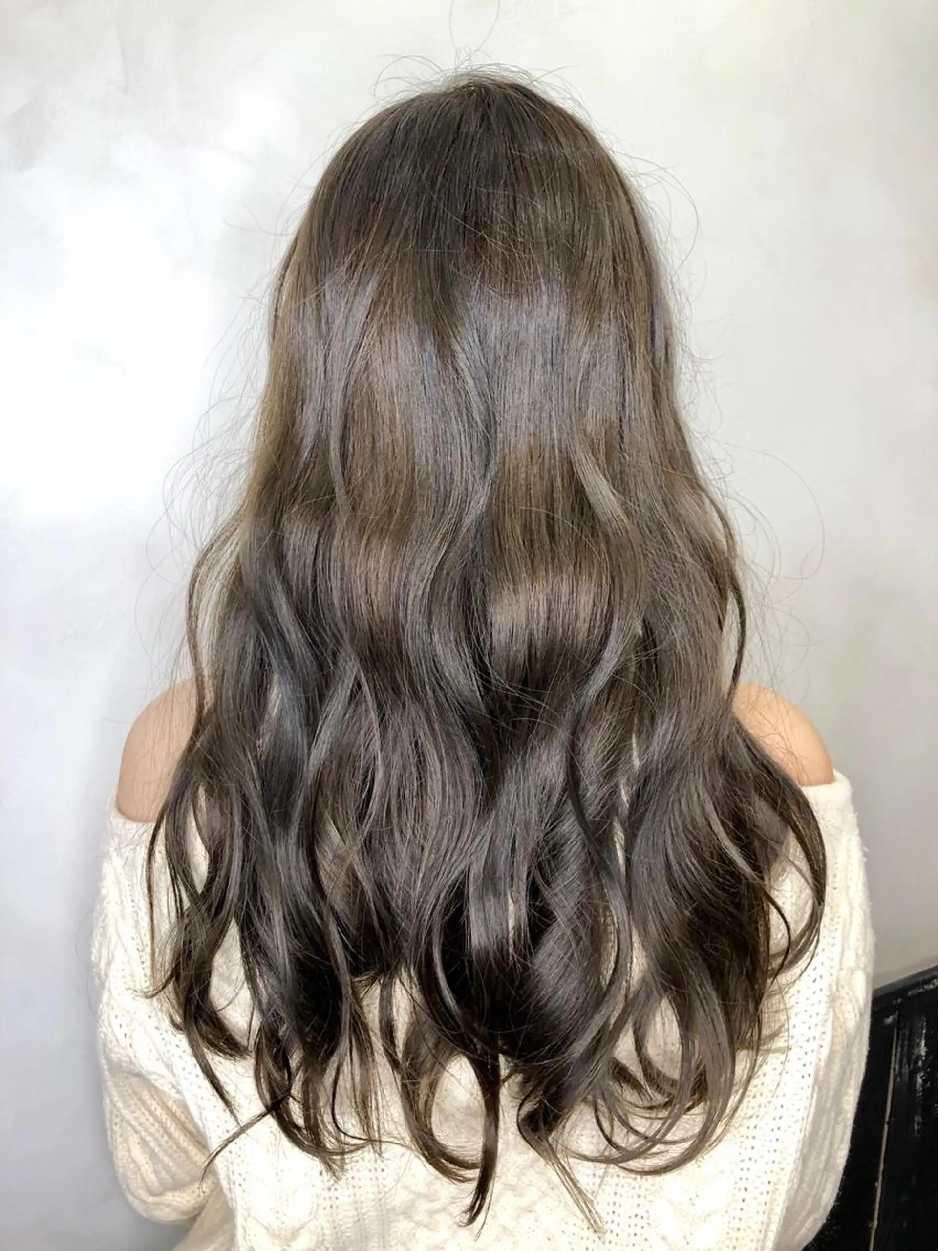 ロング カラー パーマ グレージュ イルミナカラー 美髪矯正 🌈髪質改善 山下のヘアスタイル