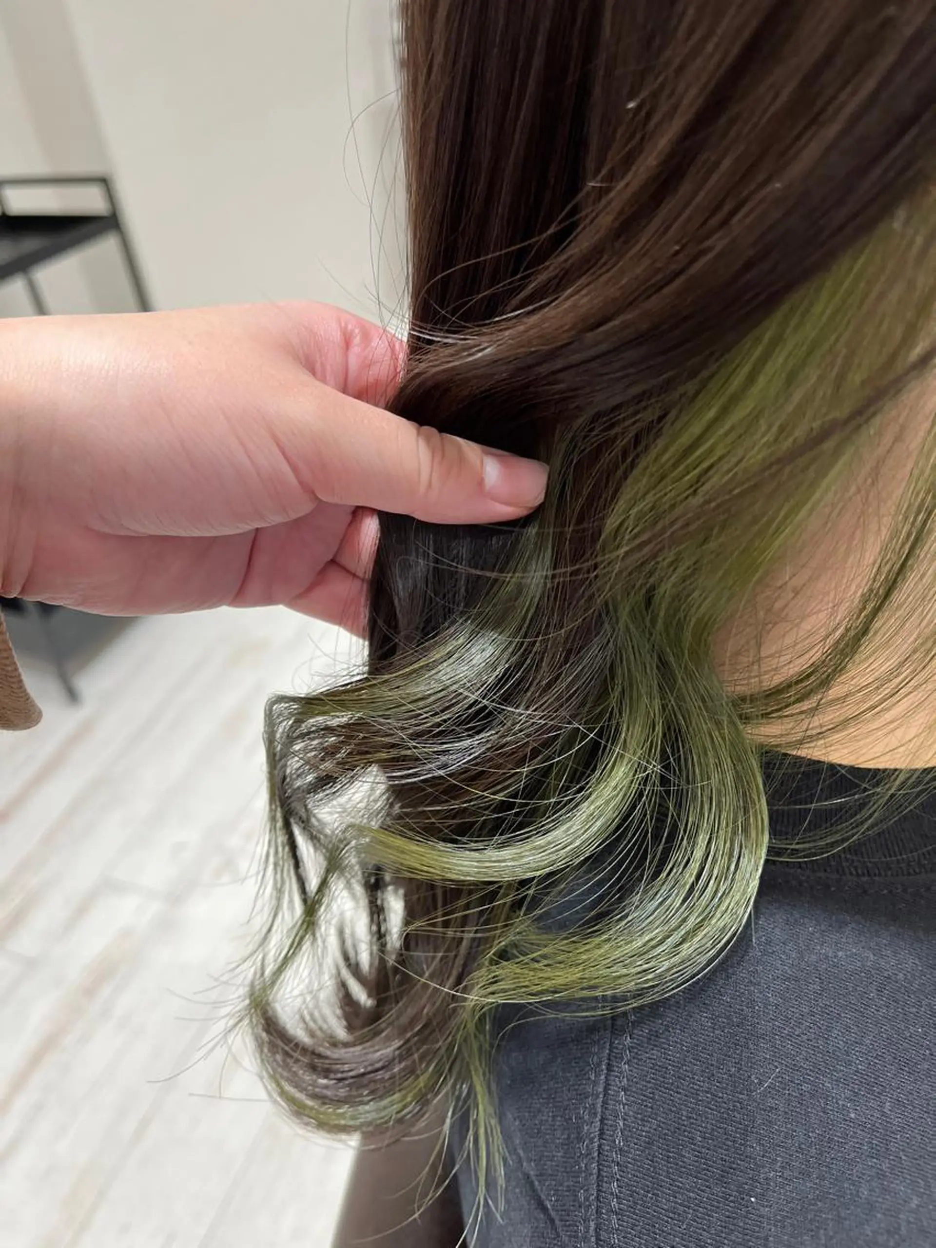 セミロング カラー ヘアアレンジ tomona. iのマツエク・マツパデザイン