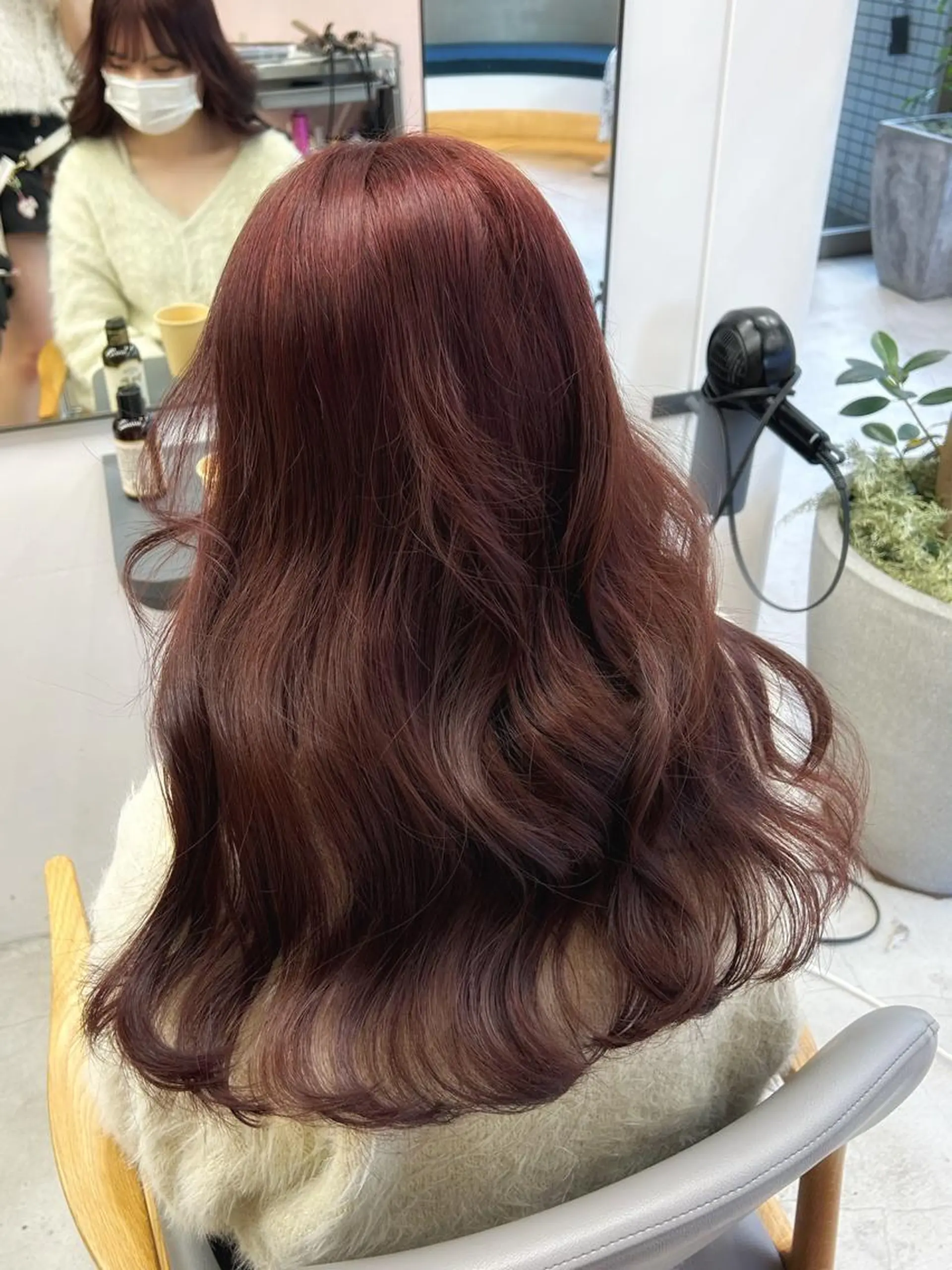 ロング カラー ヘアアレンジ 韓国girly hikariのヘアスタイル
