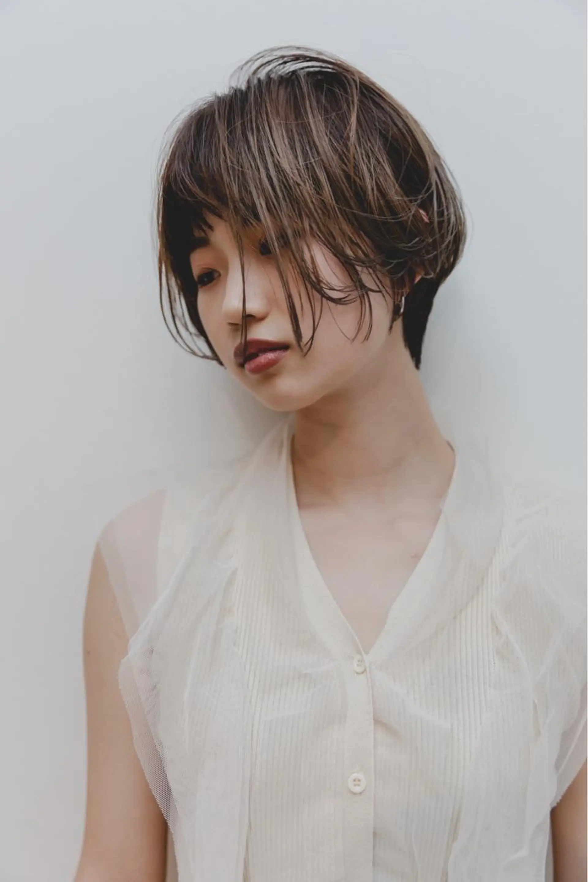 ショート カラー ツジガキ ユウスケのヘアスタイル