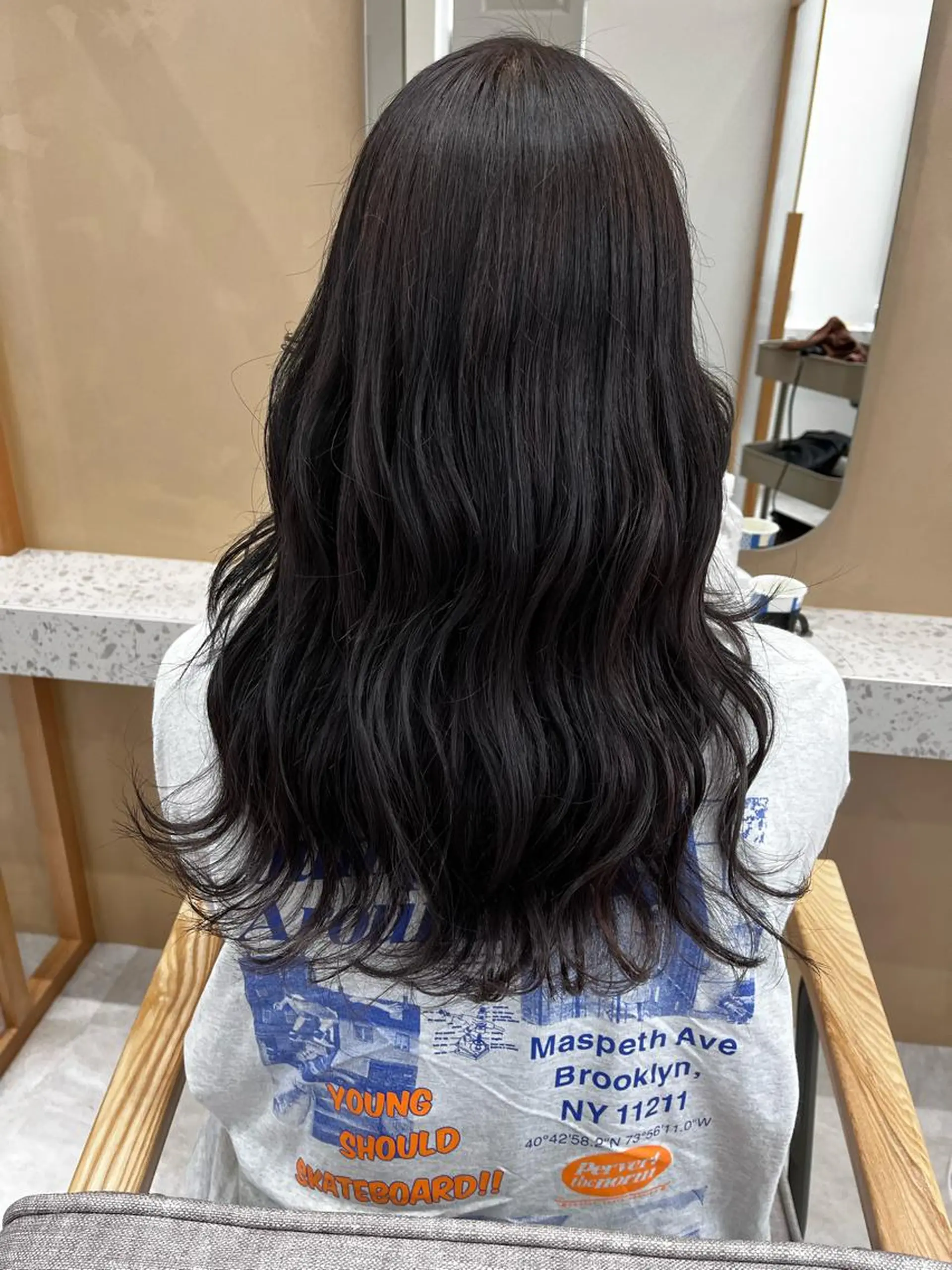 セミロング カラー ヘアアレンジ ラベンダーカラー 🥀暖色韓国ヘア💕 保科侑花のヘアスタイル