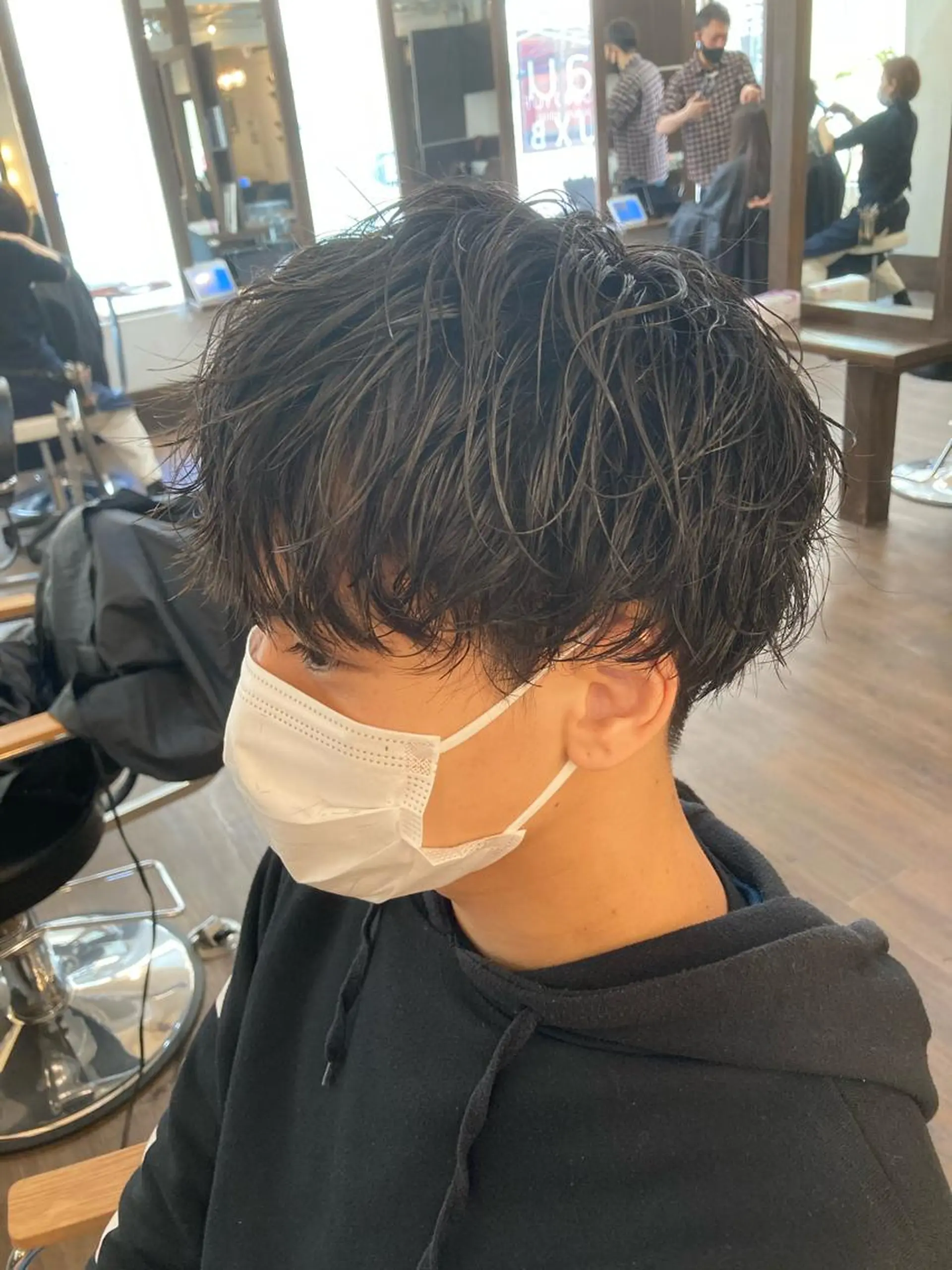 パーマ メンズ カット パーマ メンズサロン アソビ元町のヘアスタイル