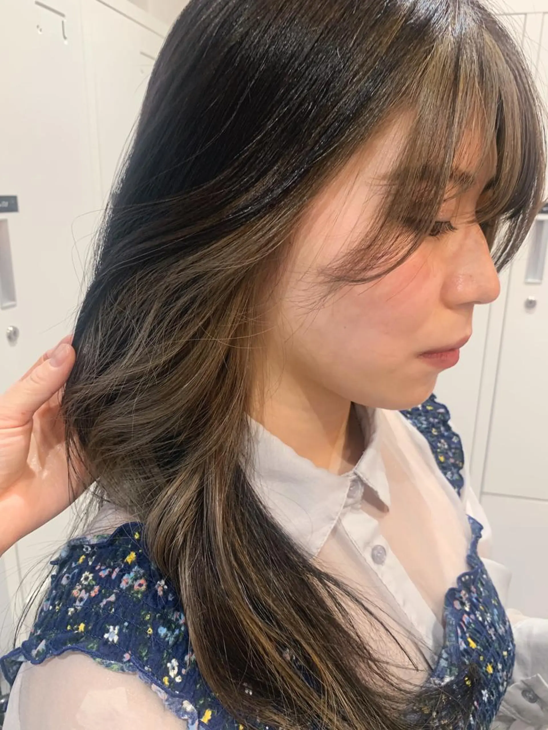 ロング カラー ミストバング ベージュカラー  フェイスフレーミング kitagawa mayuのヘアスタイル