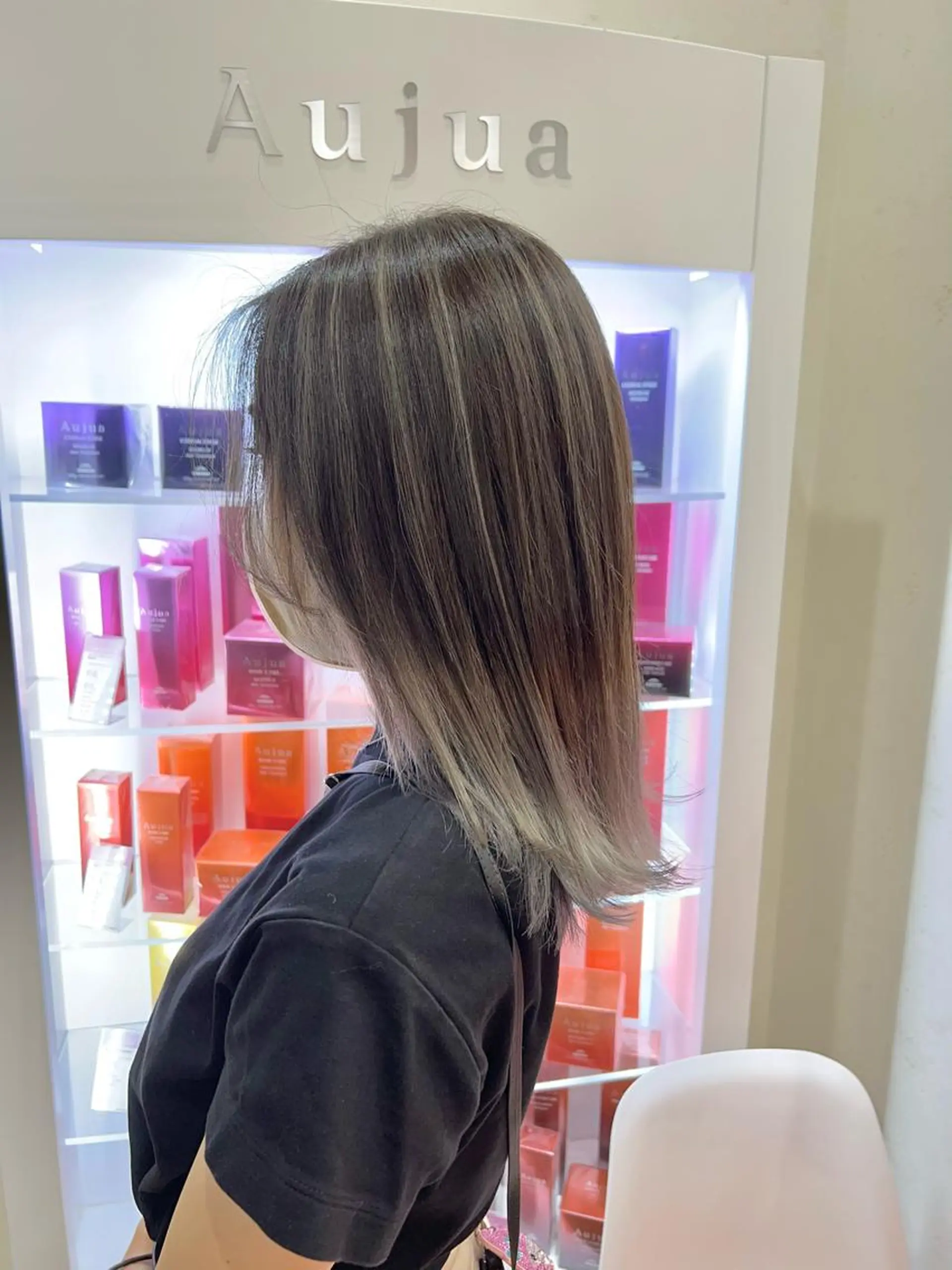 ミディアム カラー ブリーチ デザインカラー カット ヘアカラー オーガニック/白髪 ぼかし/斎藤相慶のヘアスタイル
