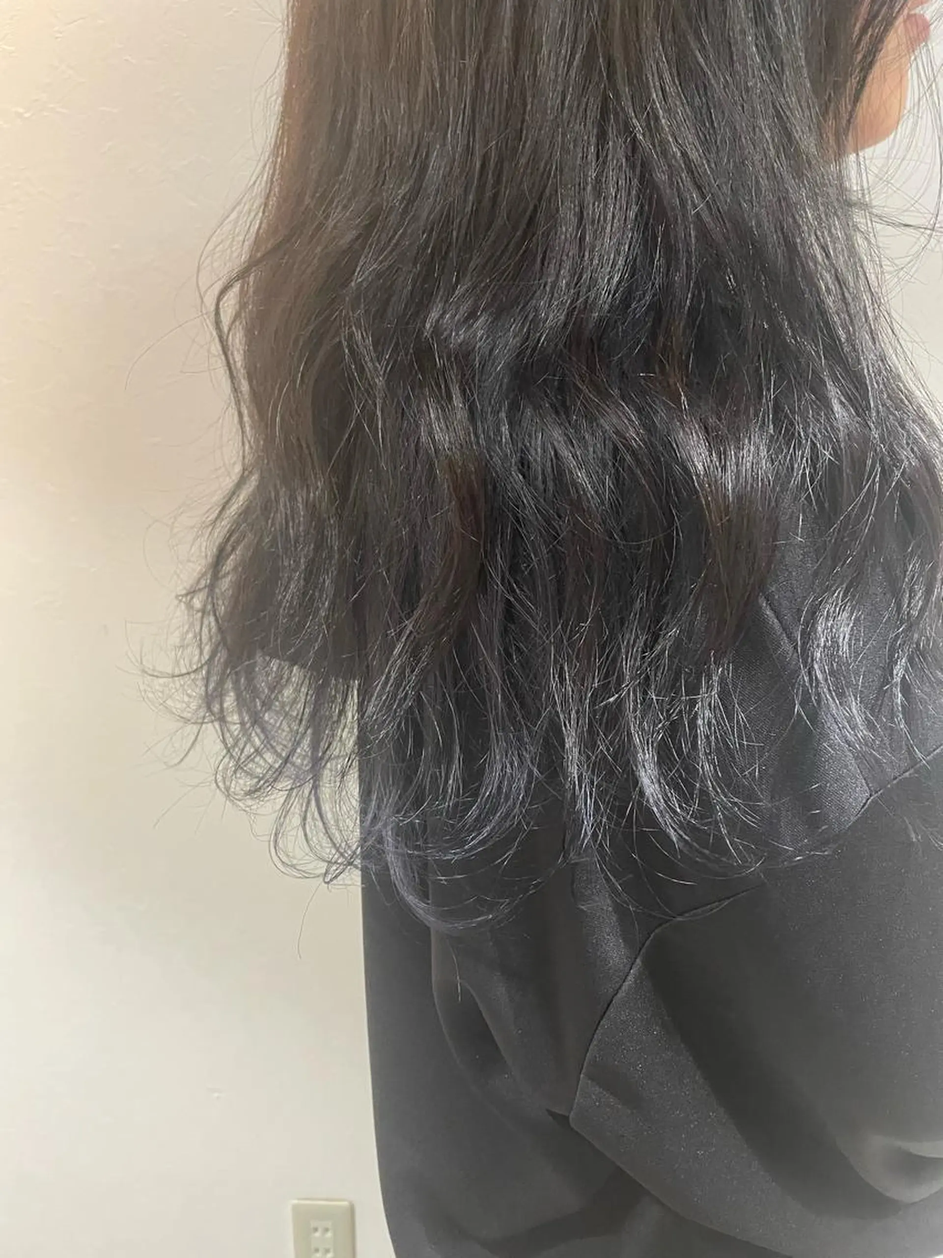 ロング ヘアカラー ハイトーンカラー🌟 🎠KANON🎡のヘアスタイル
