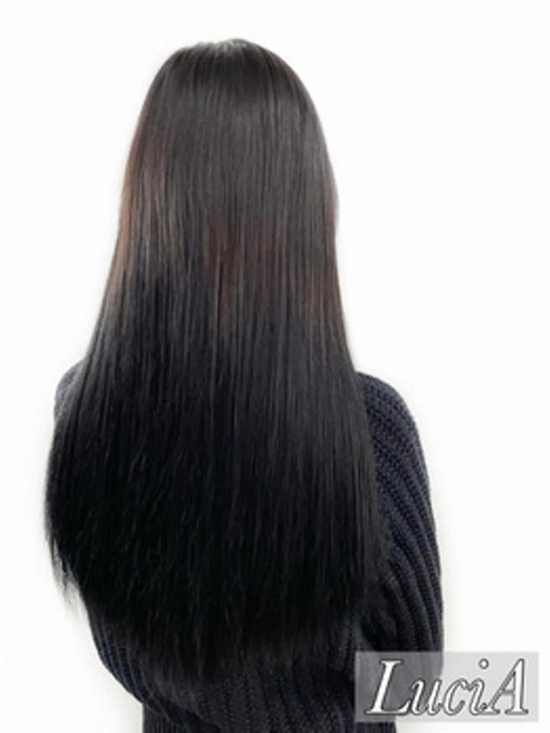 ロング カラー エクステ LuciAのヘアスタイル