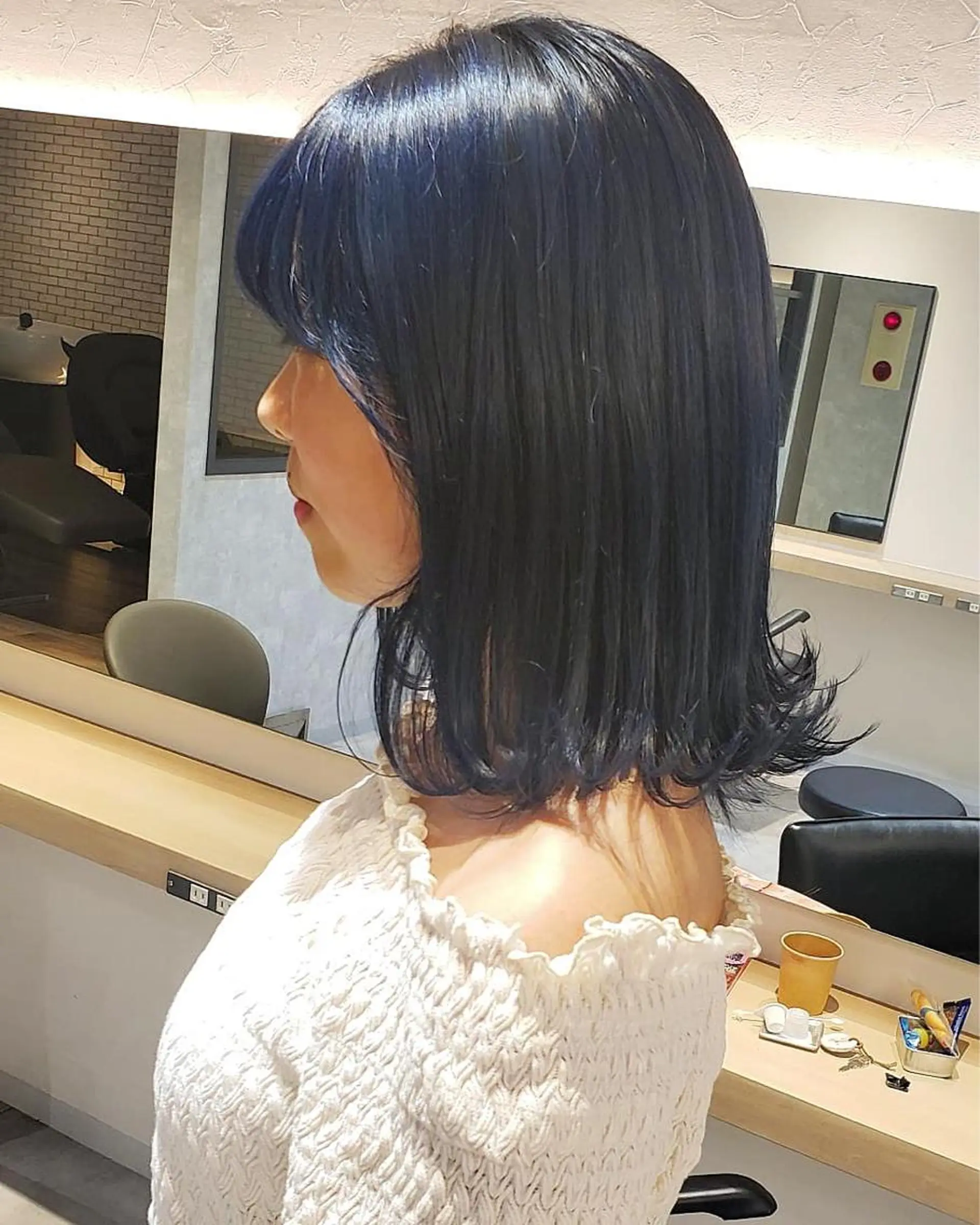 ミディアム カラー arrow🖤 もえみのヘアスタイル