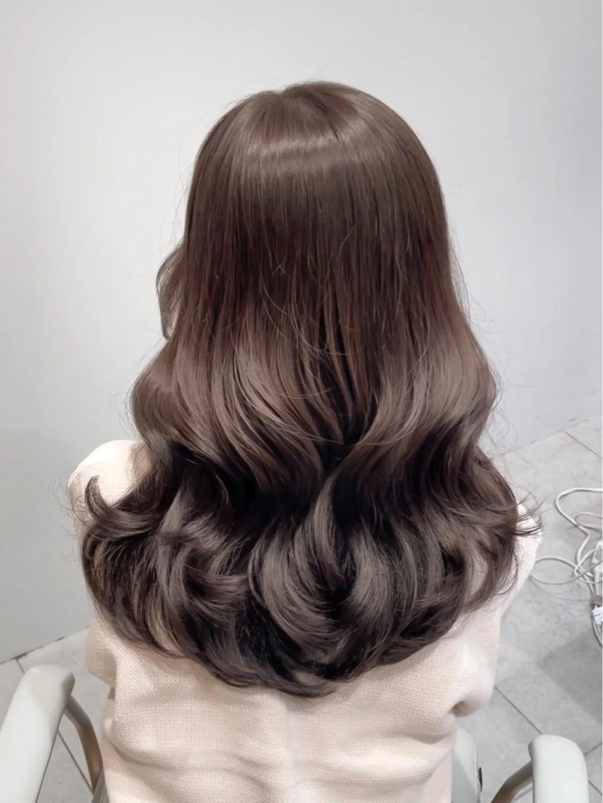 セミロング カラー ヘアアレンジ Toiro所属・🤎小顔レイヤー /ベージュ🤎友香のヘアスタイル