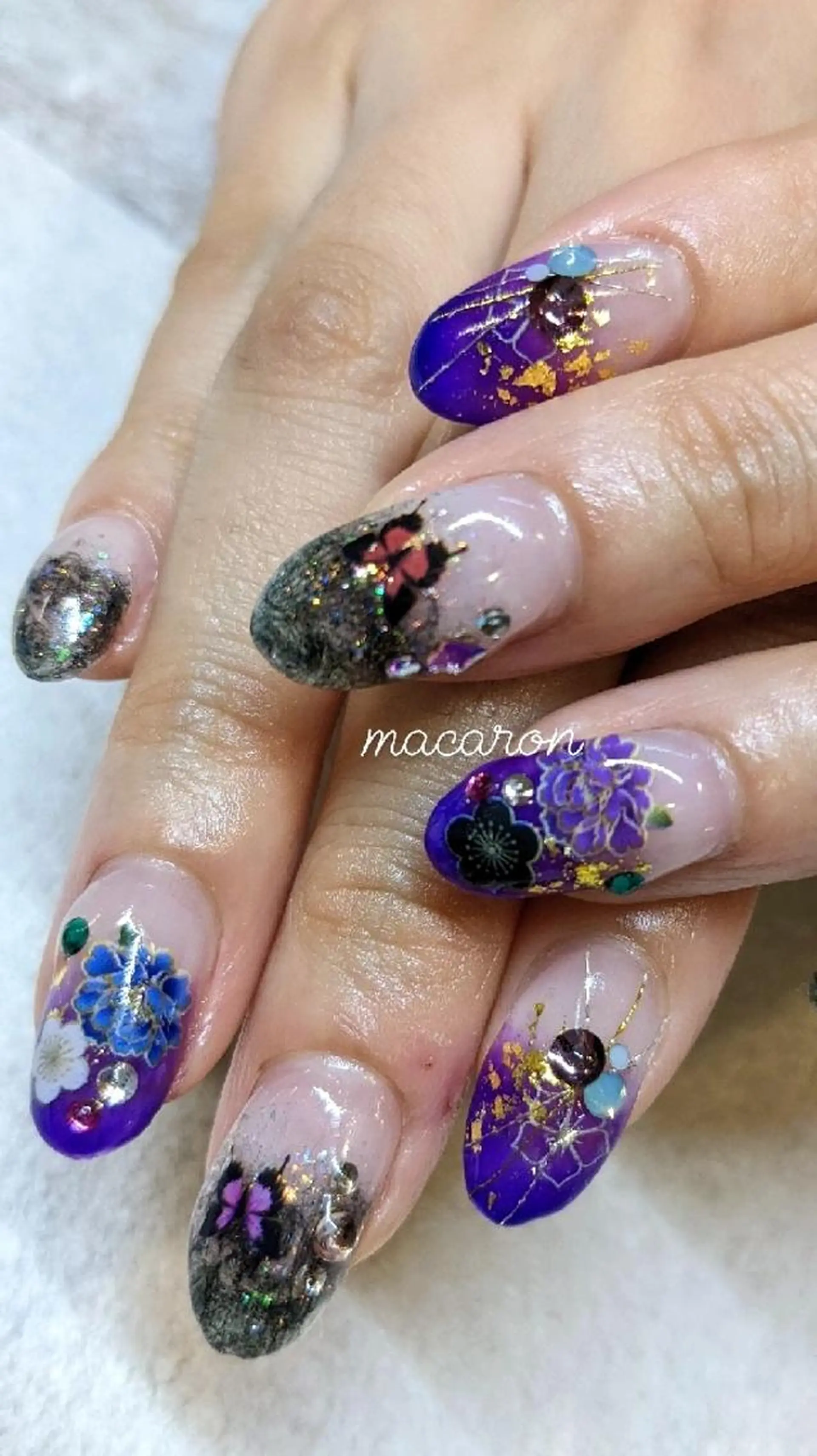 ネイル アートネイル ジェルネイル ミラーネイル macaron♥所属・nail salon macaron のネイルデザイン
