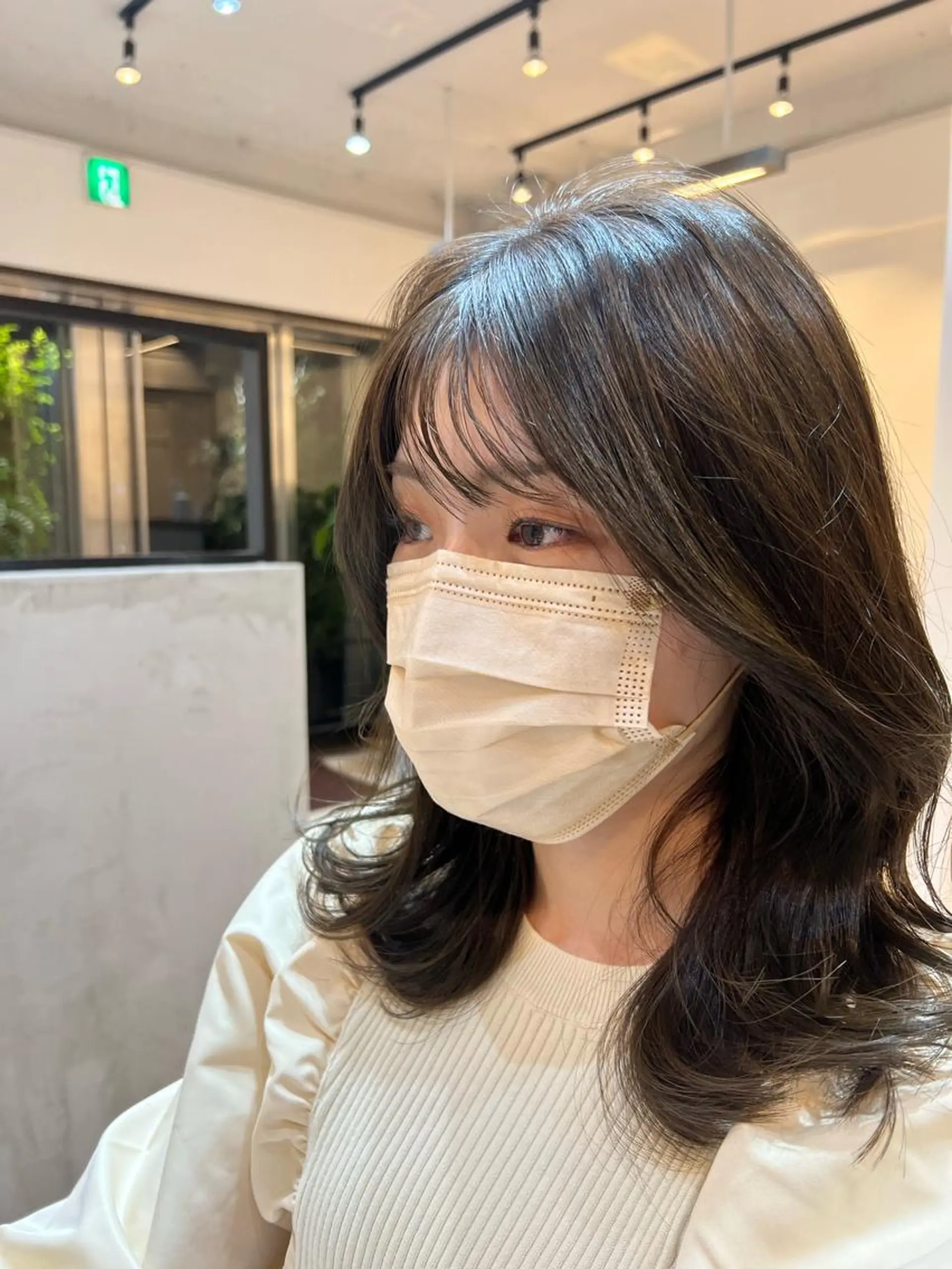 ロング 小山 ヨシタカのヘアスタイル