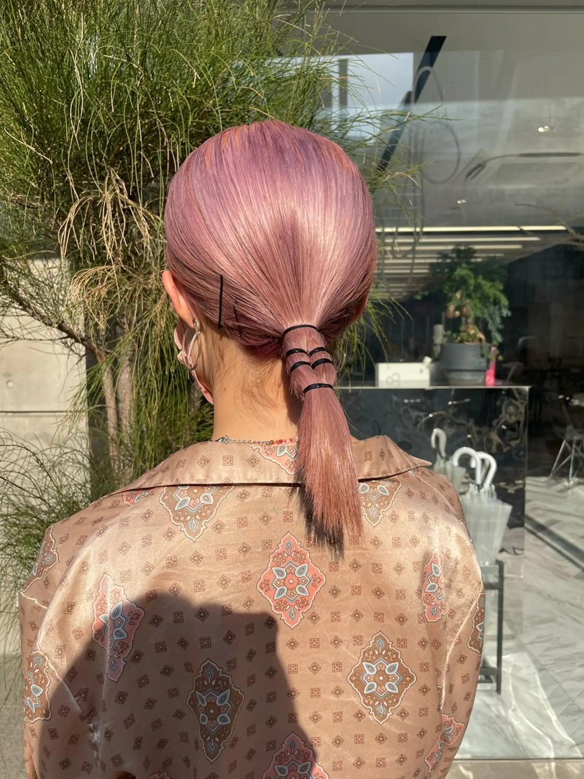 ミディアム カラー ヘアアレンジ ブリーチ ピンクカラー risa 。のヘアスタイル