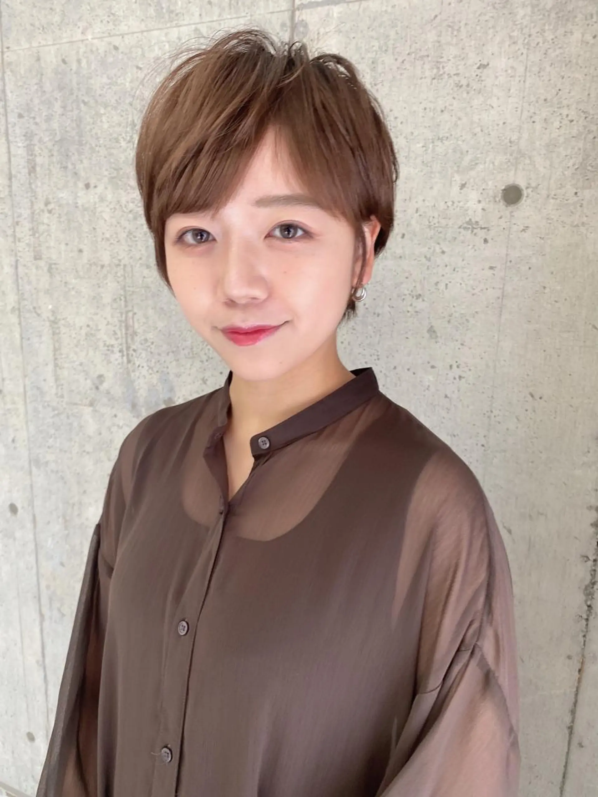 ショート カラー ヘアカラー トリートメント 栗原 瑠世のヘアスタイル