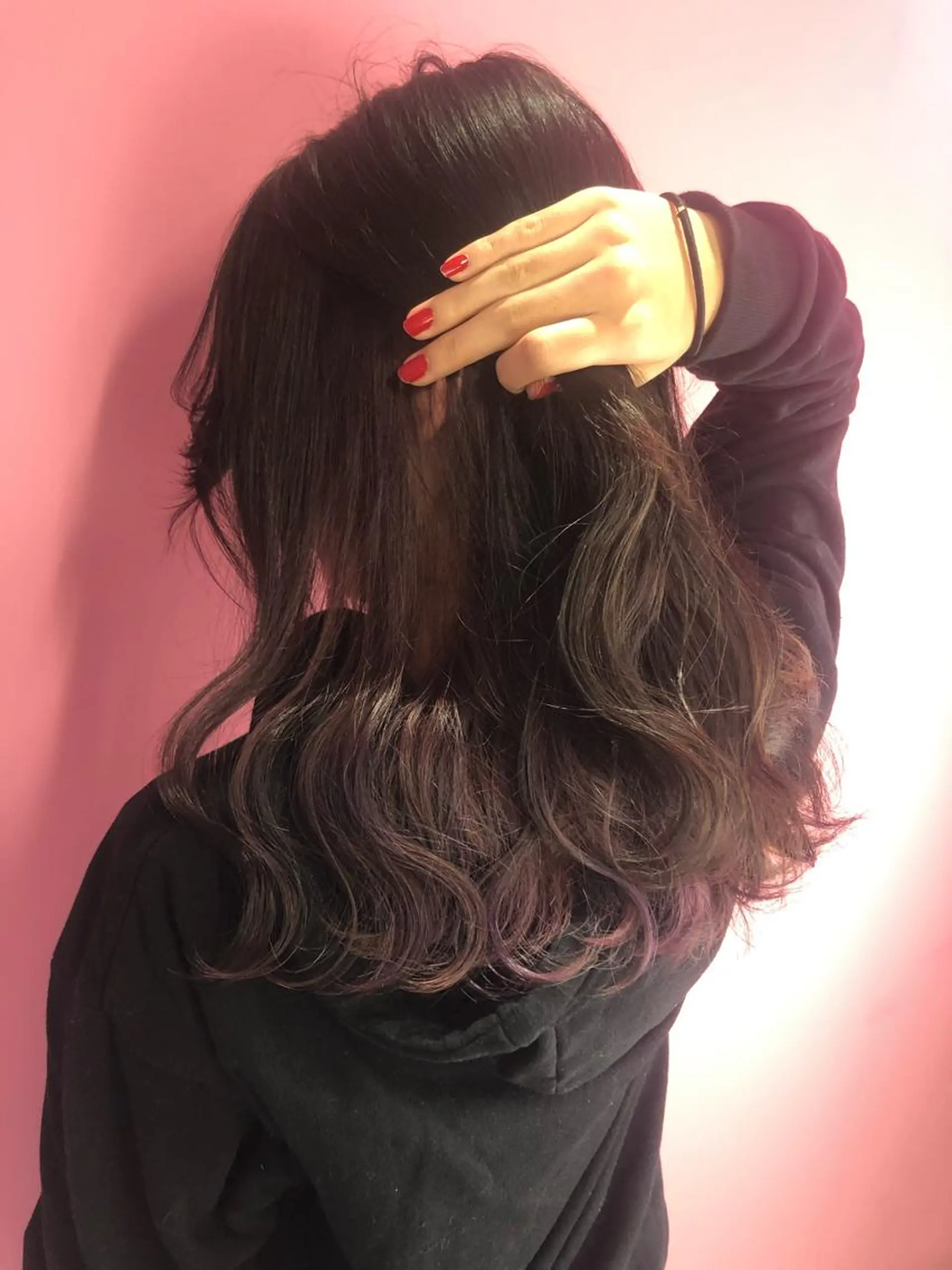 ミディアム カラー パープルカラー _WHITE高槻所属・_WHITE高槻店 yusukeのヘアスタイル