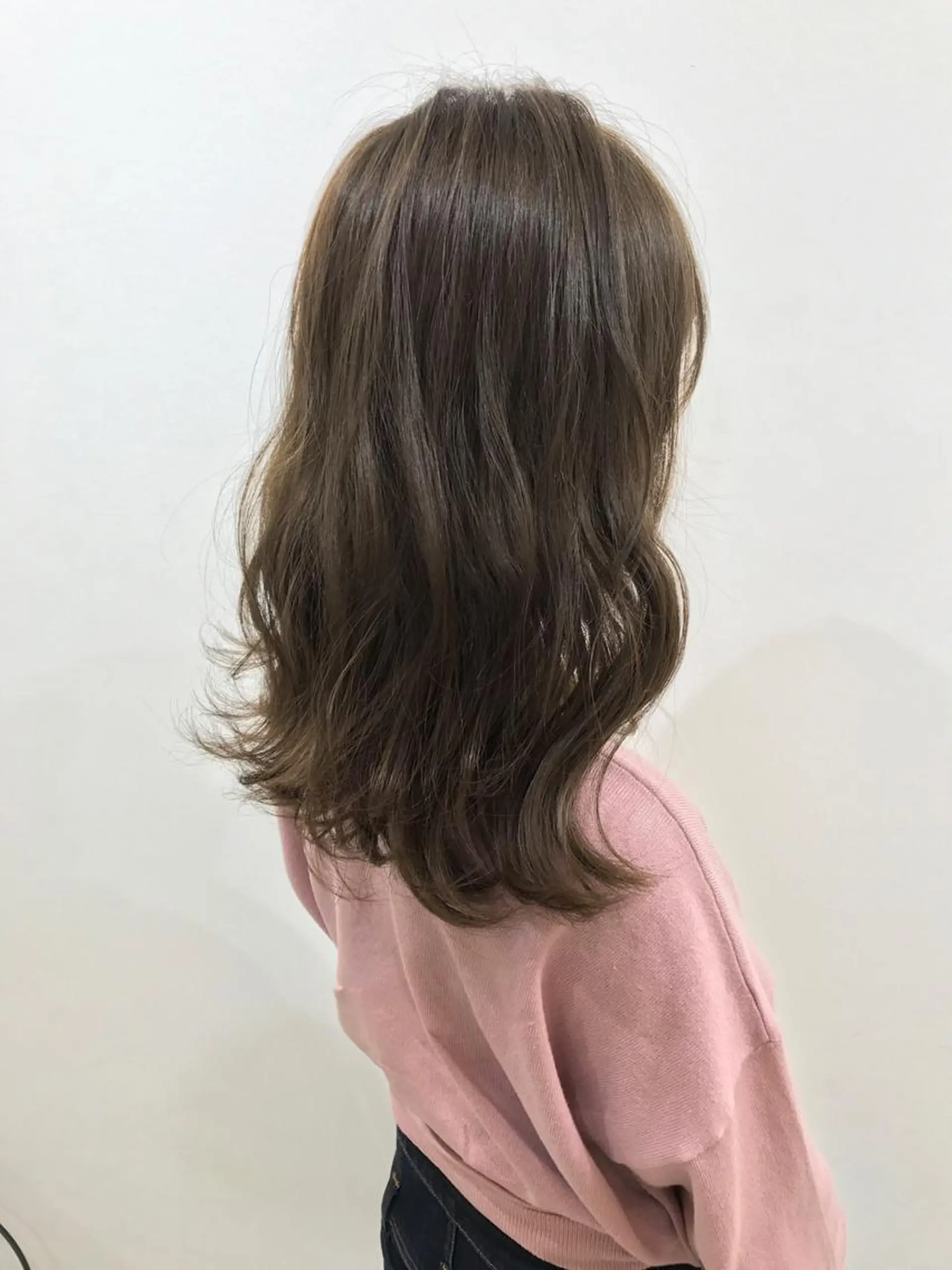 ロング アッシュ 💫カットはなんでも 得意です✂️のヘアスタイル