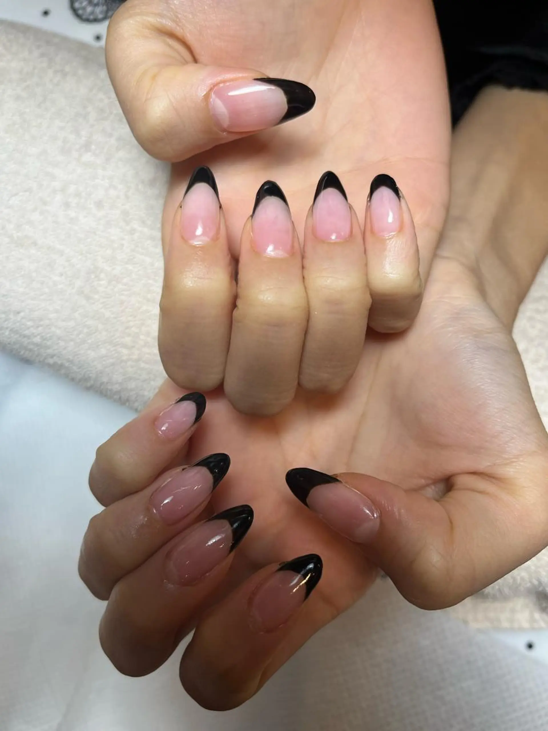 ネイル フレンチネイル CeCe Garden 表参道所属・ソニ ダニカのネイルデザイン