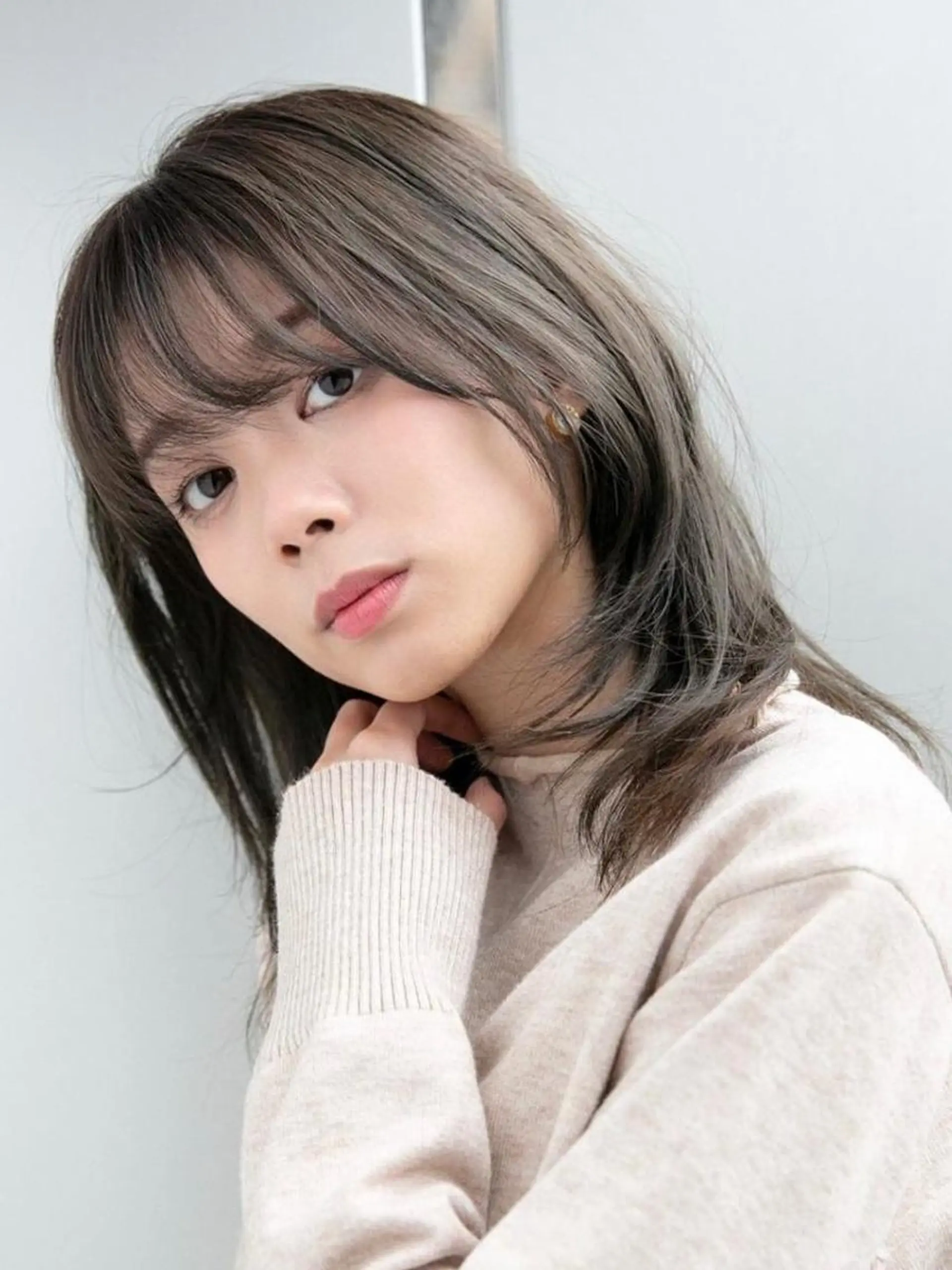 カラー セミロング 透明感カラー レイヤーカット カット トリートメント ヘアセット アース越谷 レイクタウン店のヘアスタイル