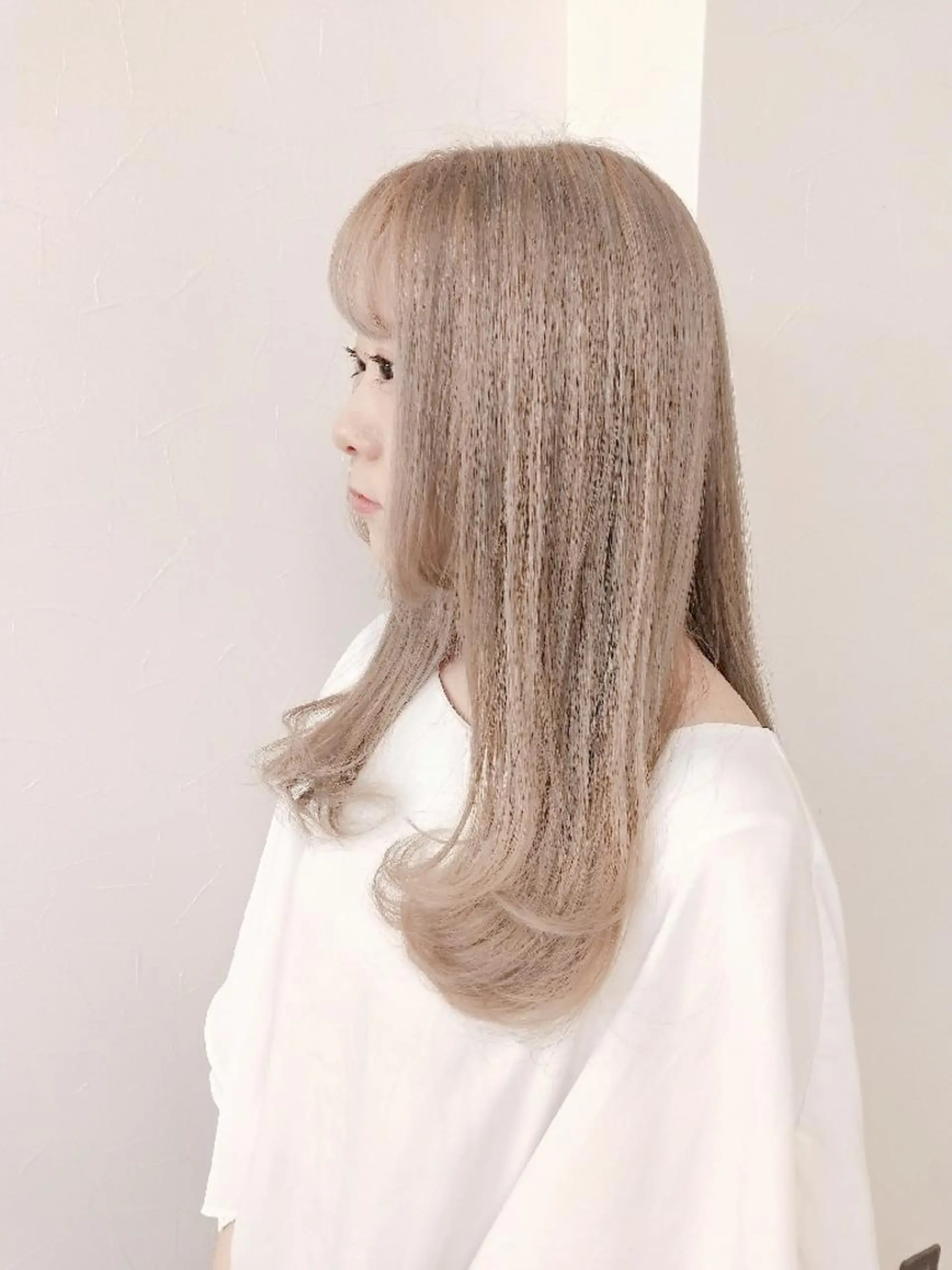 カラー ロング ブリーチ 透明感カラー デザインカラー髪質 改善Lilithのその他イメージ