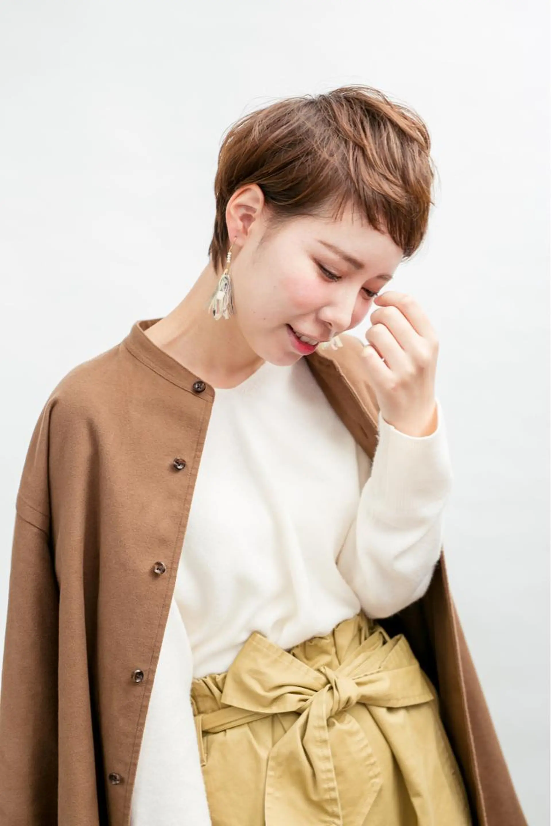 ショート レイヤーカット ヘアーズベリー 藤本のヘアスタイル