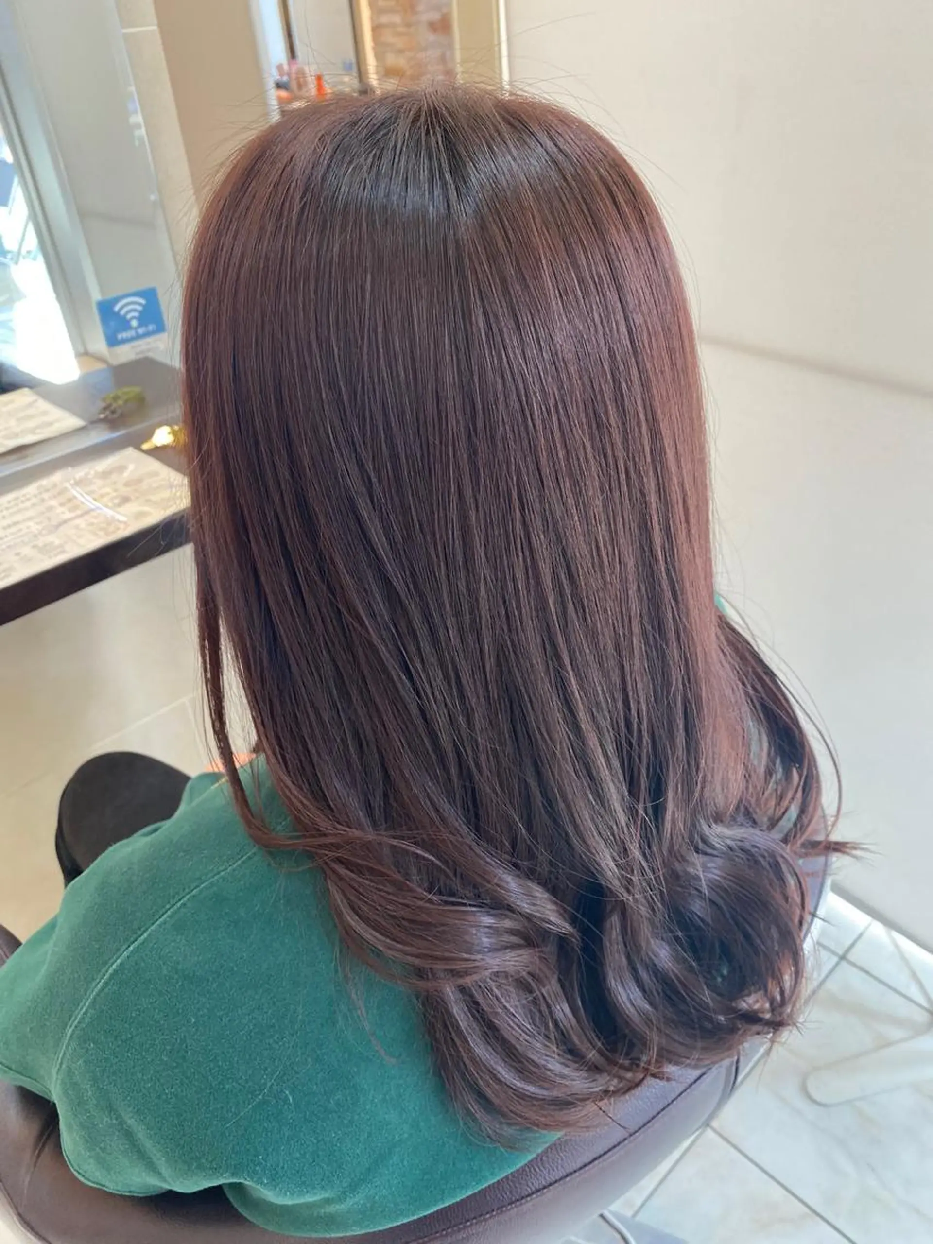 ロング カラー ブラウンカラー ピンクカラー ピンクブラウン 🐰ツヤ感カラー🐰 ななこのヘアスタイル