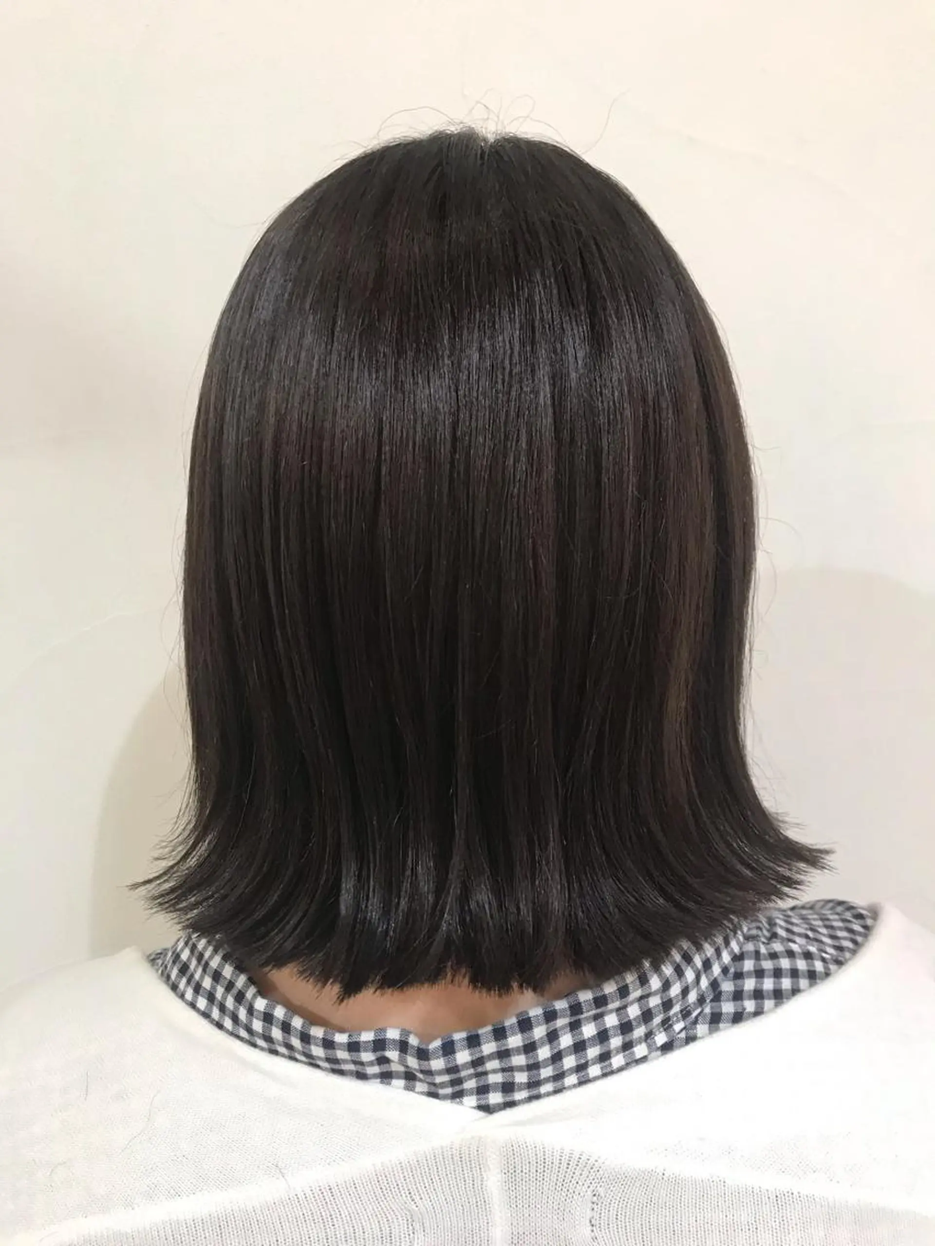 ミディアム カラー トレンドヘアーに🌈 川村　静香のヘアスタイル
