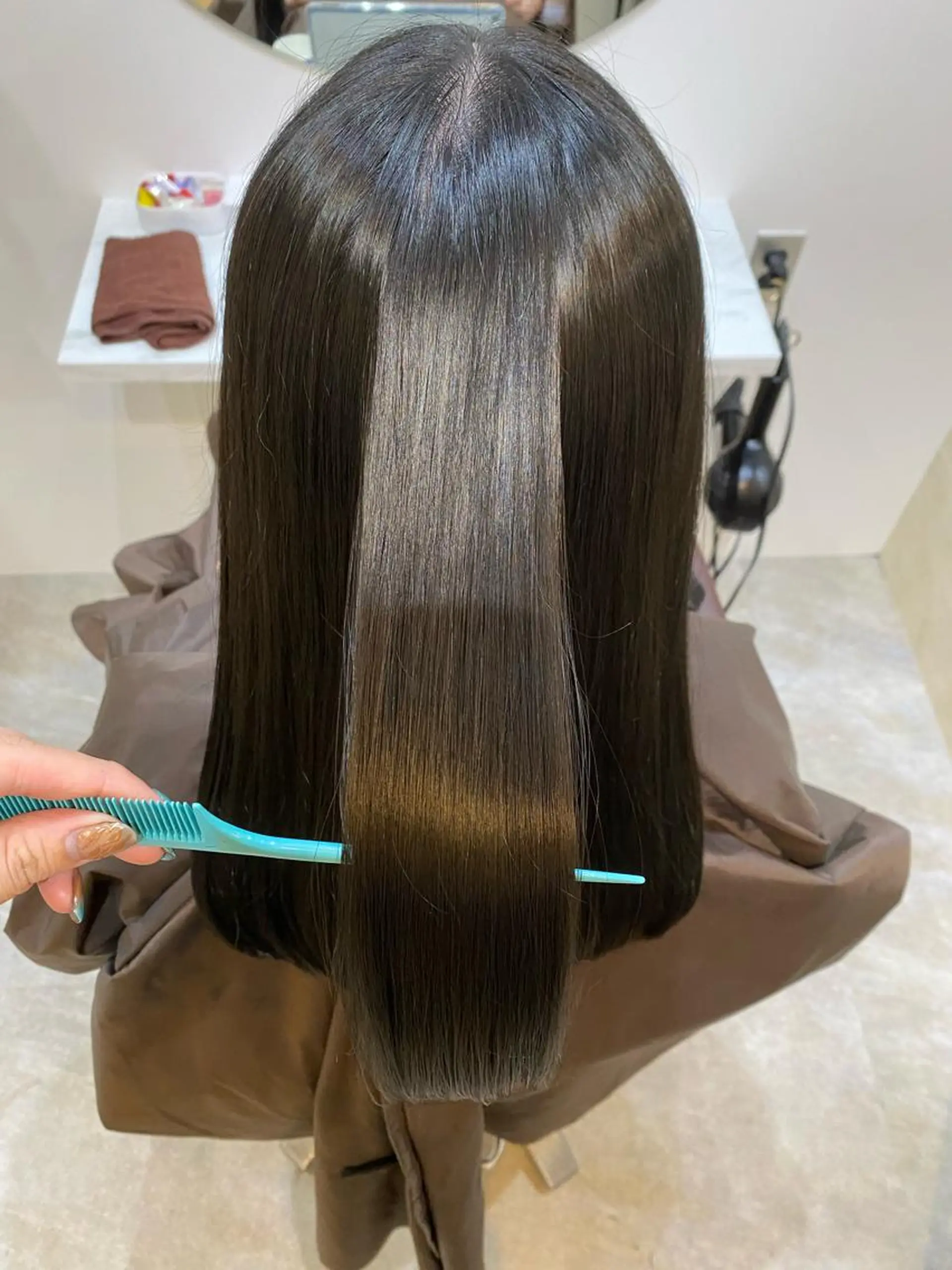 ロング カット ヘアカラー トリートメント 【髪質改善 艶髪】 布川 莉穂のヘアスタイル