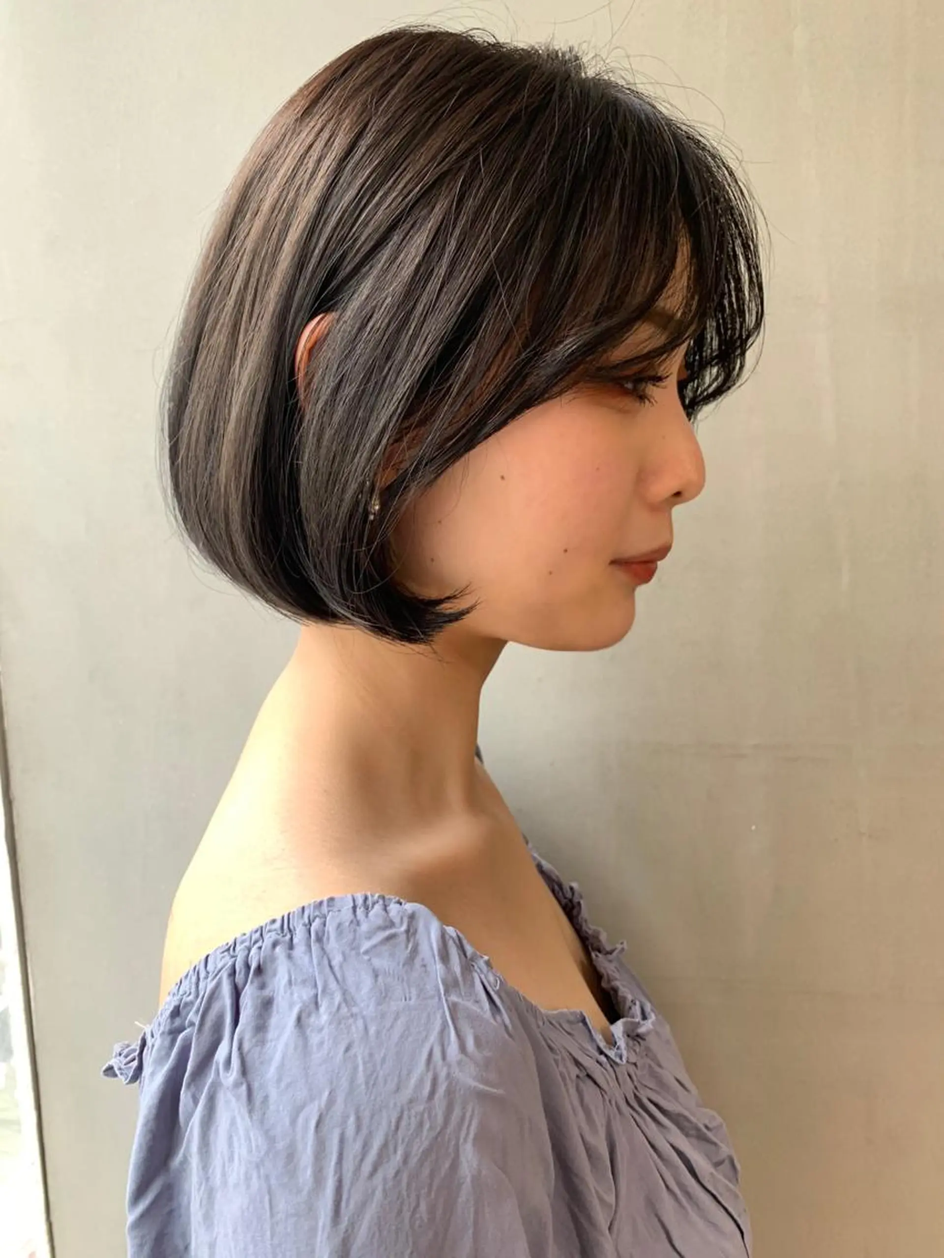 ショート カラー パーマ ヘアアレンジ メンズ キッズ ネイル マツエク・マツパ メンズブリーチ メンズ韓国風 黒髪 ブリーチ グレーブラック SALOWIN梅田茶屋町店所属・ウルフレイヤーカット /チヒロのヘアスタイル