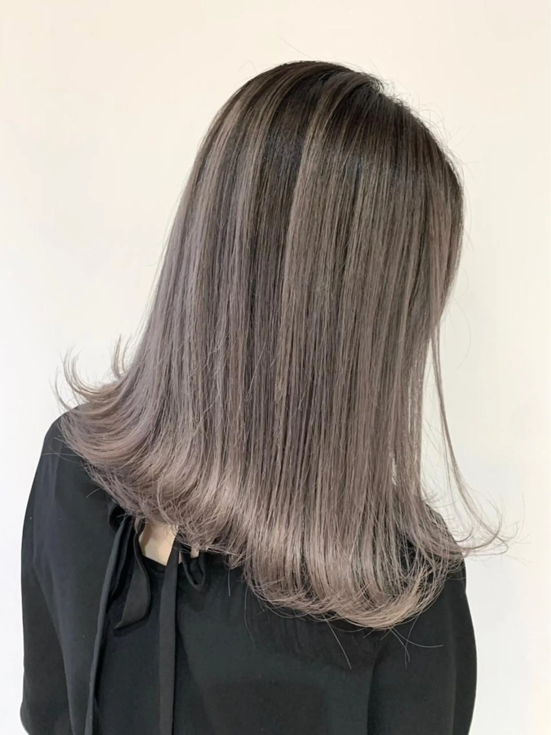 ミディアム カラー パーマ ヘアアレンジ 黒髪 ブリーチ ダブルカラー 【公式】amble luxe池袋東口💛のヘアスタイル
