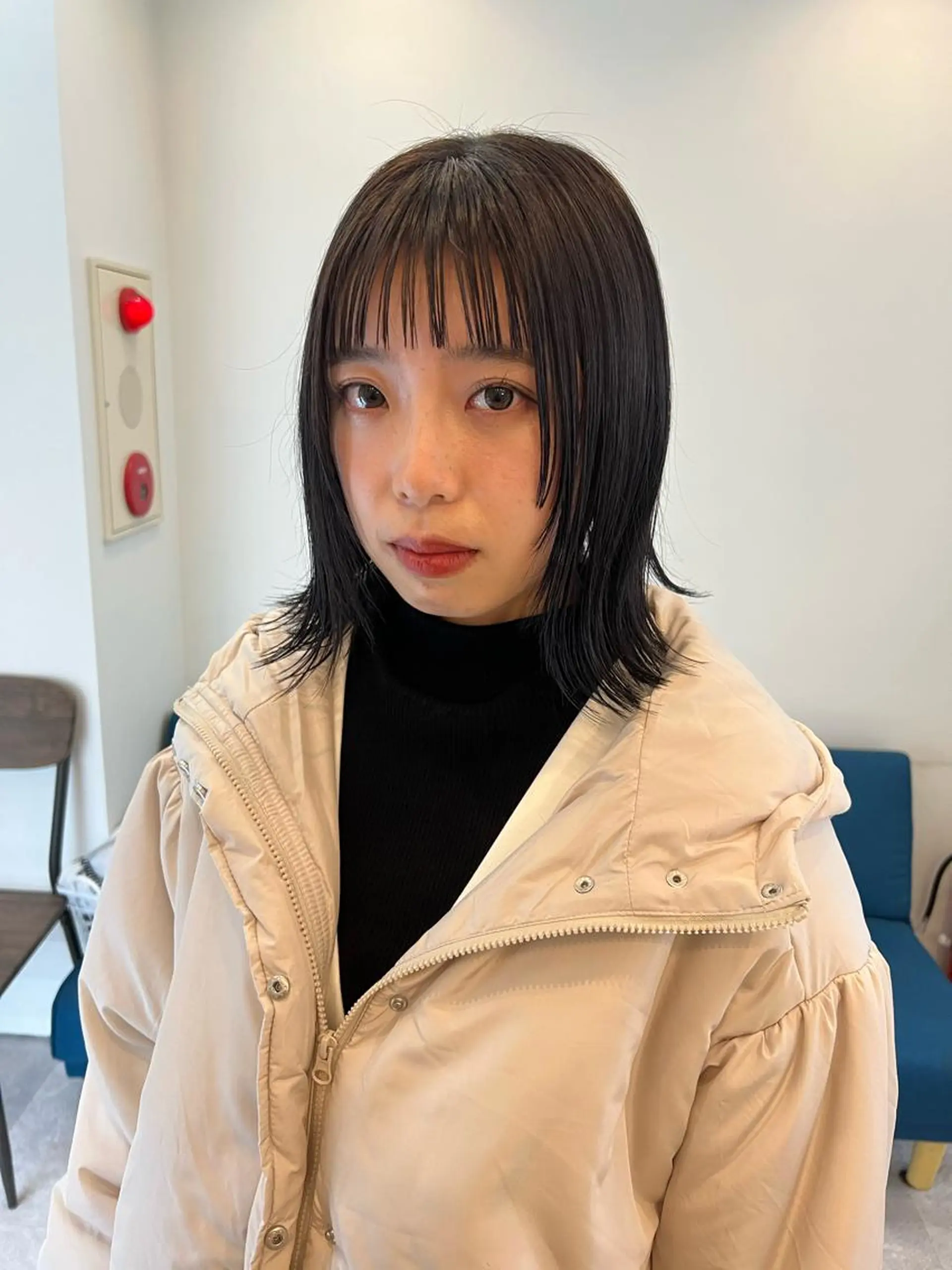 ミディアム 顔まわりレイヤー レイヤーカット オン眉 ヘアカラー 🏯店長🏯 坂口敬志朗のヘアスタイル