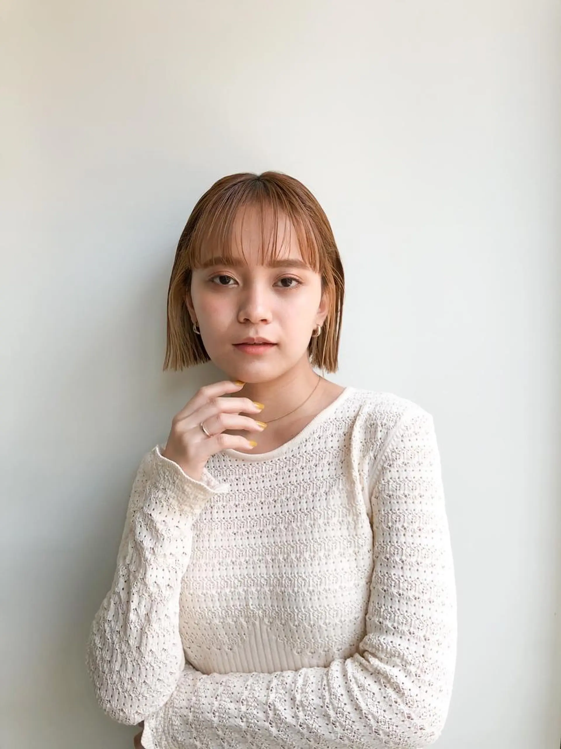 ミディアム ヘアアレンジ パーマ エギョモリ 天使の羽バング・フェザーバング ハッシュカット ハイライト タンバルモリ ヘアカラー CEINE PATHのヘアスタイル