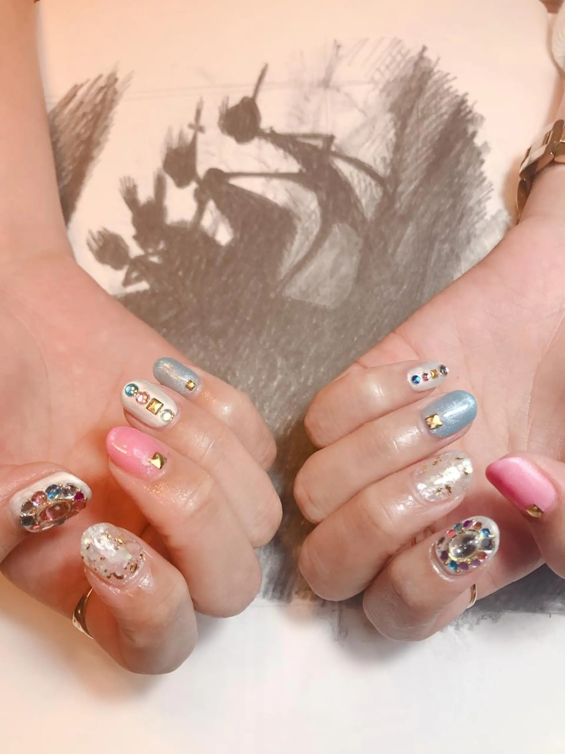 ネイル キラキラネイル owlnail /持込みデザイン専門のネイルデザイン