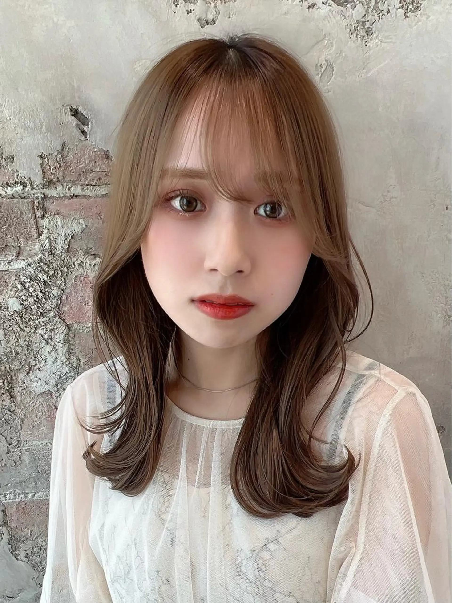 セミロング カラー ベージュカラー ブラウンカラー くびれヘア 髪質改善 縮毛矯正 カット ヘアカラー トリートメント 🧡くびれヘア/前髪 顔周り🧡久原結衣のヘアスタイル