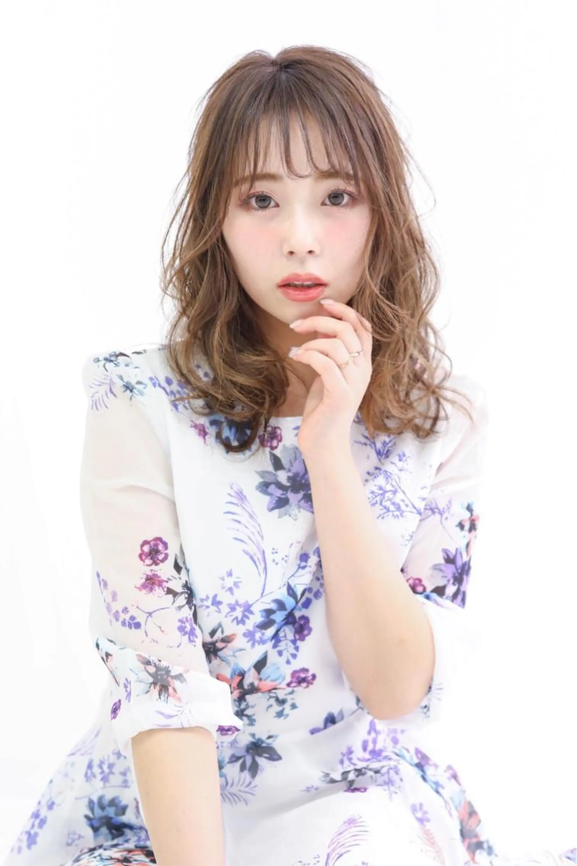 ロング 橋本 桂のヘアスタイル