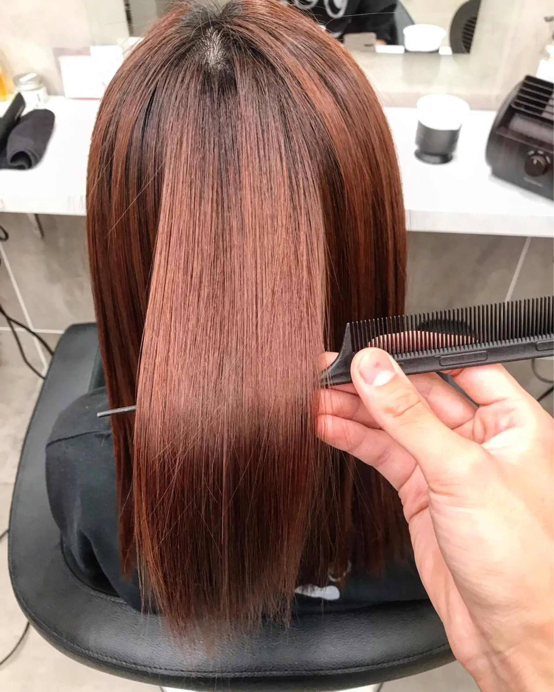 セミロング カラー トリートメント ブリーチ縮毛矯正 ／髪質改善／KEIのヘアスタイル