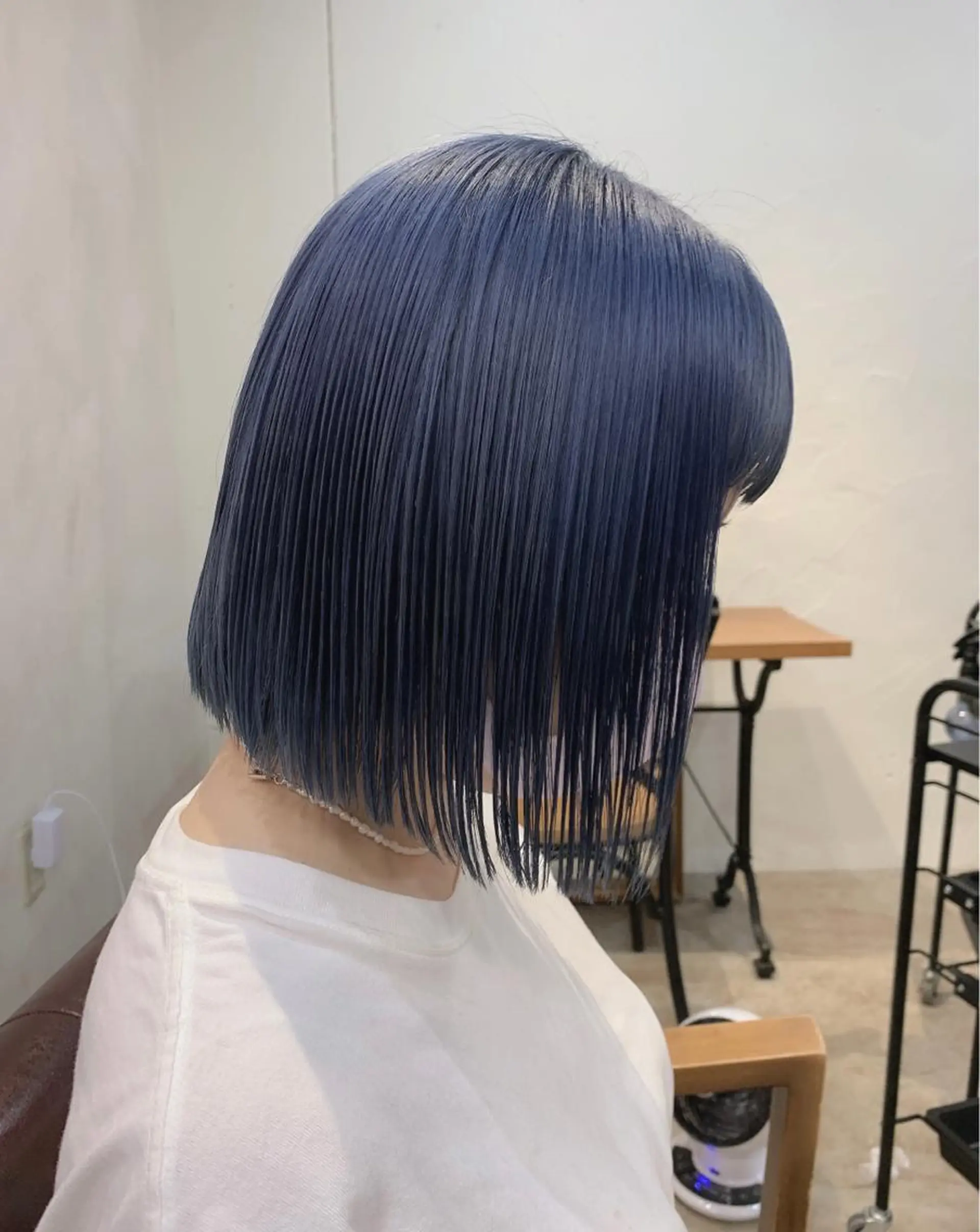 ショート カラー ネイビーカラー ボブ 透明感カラーが 得意です！NAOKIのヘアスタイル