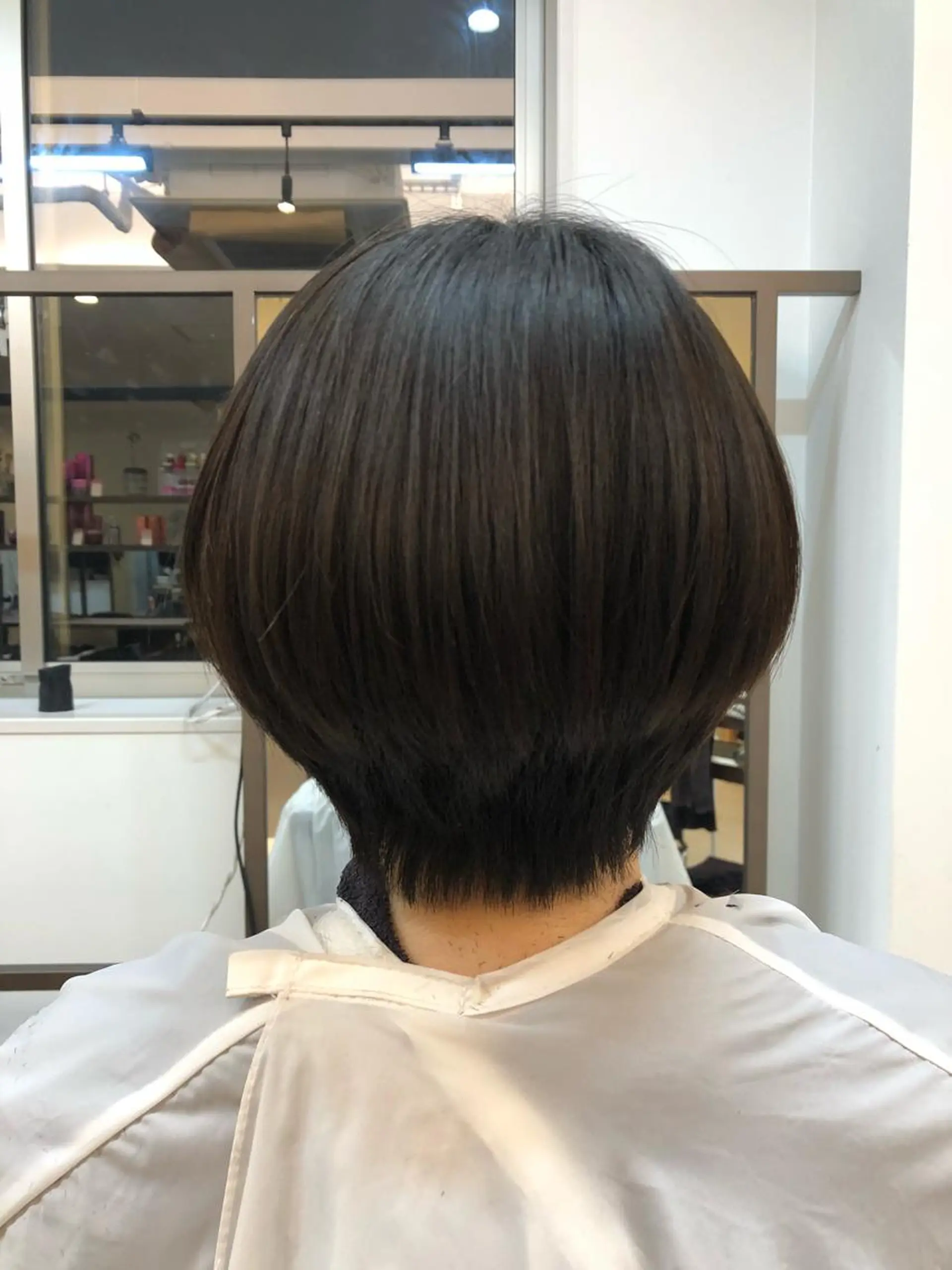 ショート ボブ apsee所属・杉本 らなのヘアスタイル