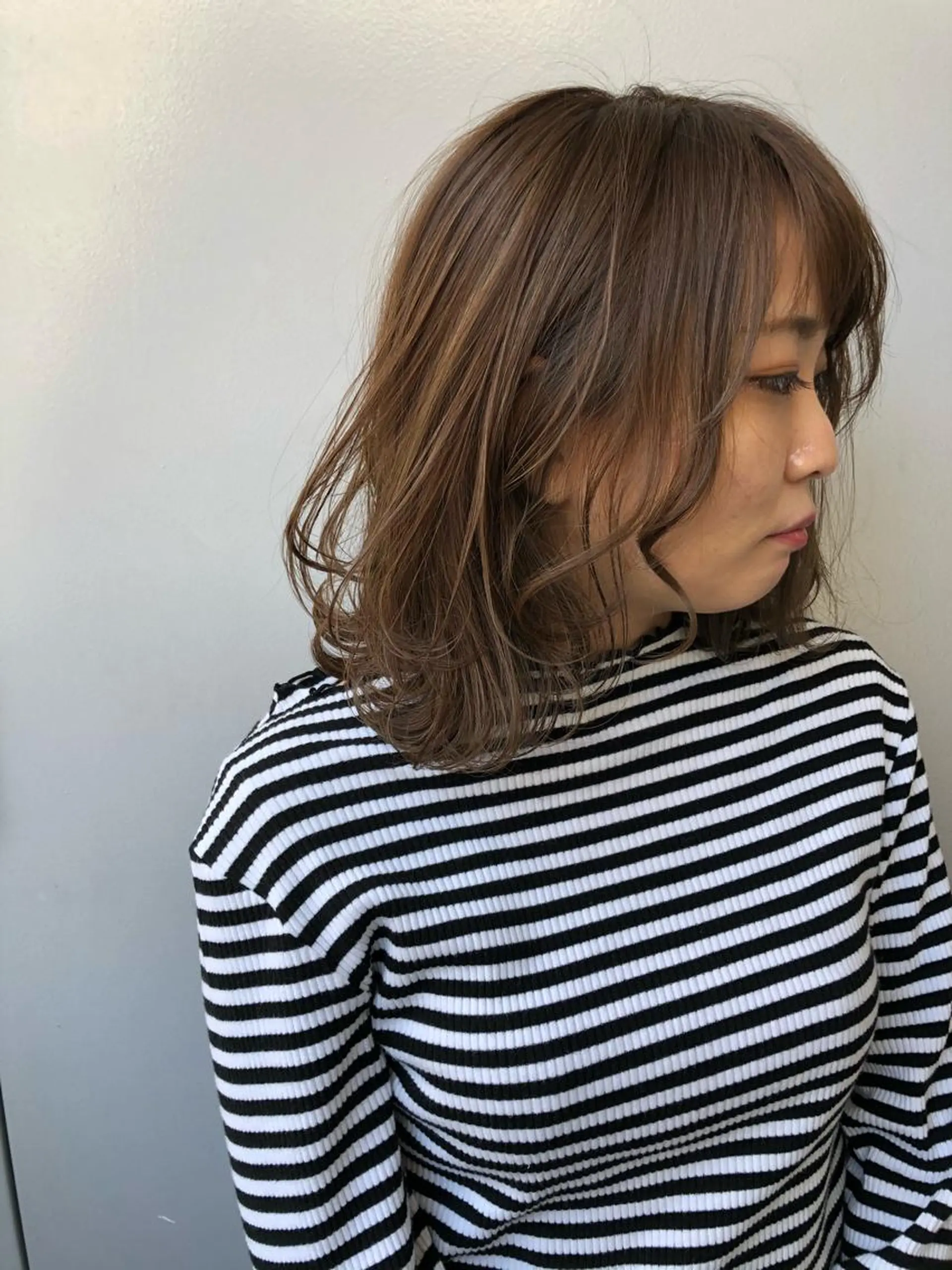 セミロング カラー ヘアアレンジ ヘアカラー トリートメント ヘッドスパ Nero✂︎ officialのヘアスタイル