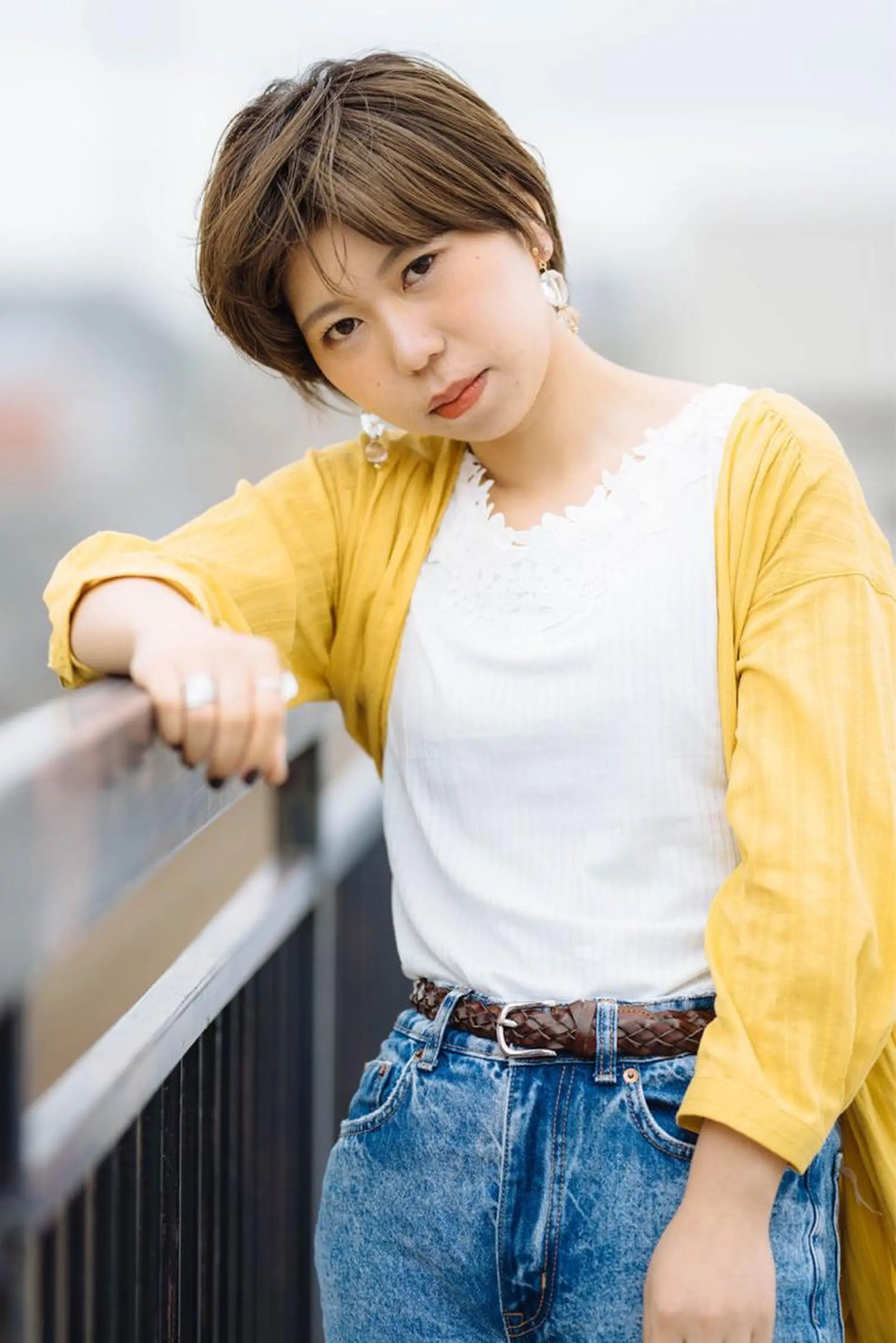 ショート カラー ハンサムショート ハイトーンカラー ショートヘア 板倉 花連のヘアスタイル