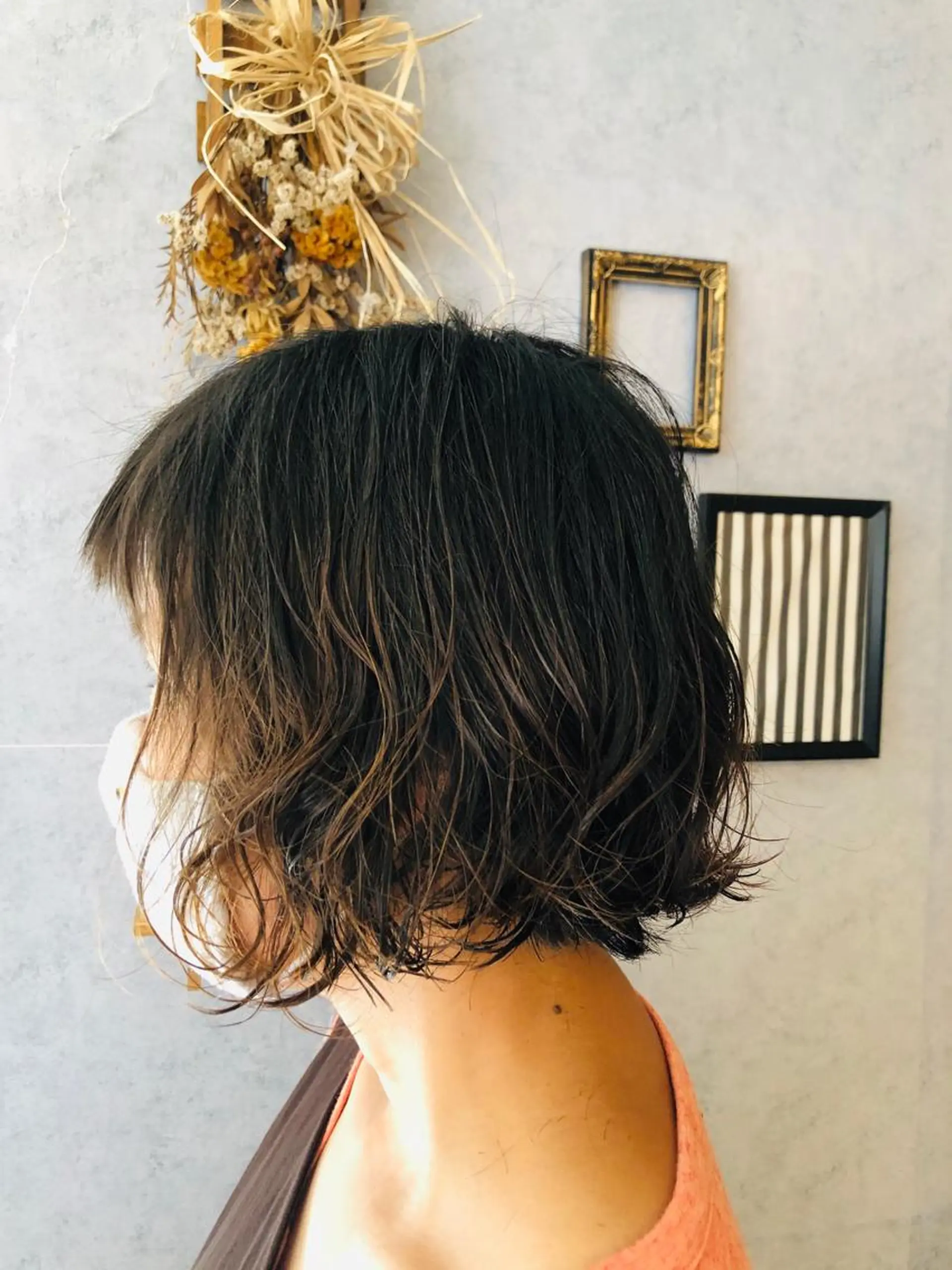 ショート パーマ 本多 美羽のヘアスタイル