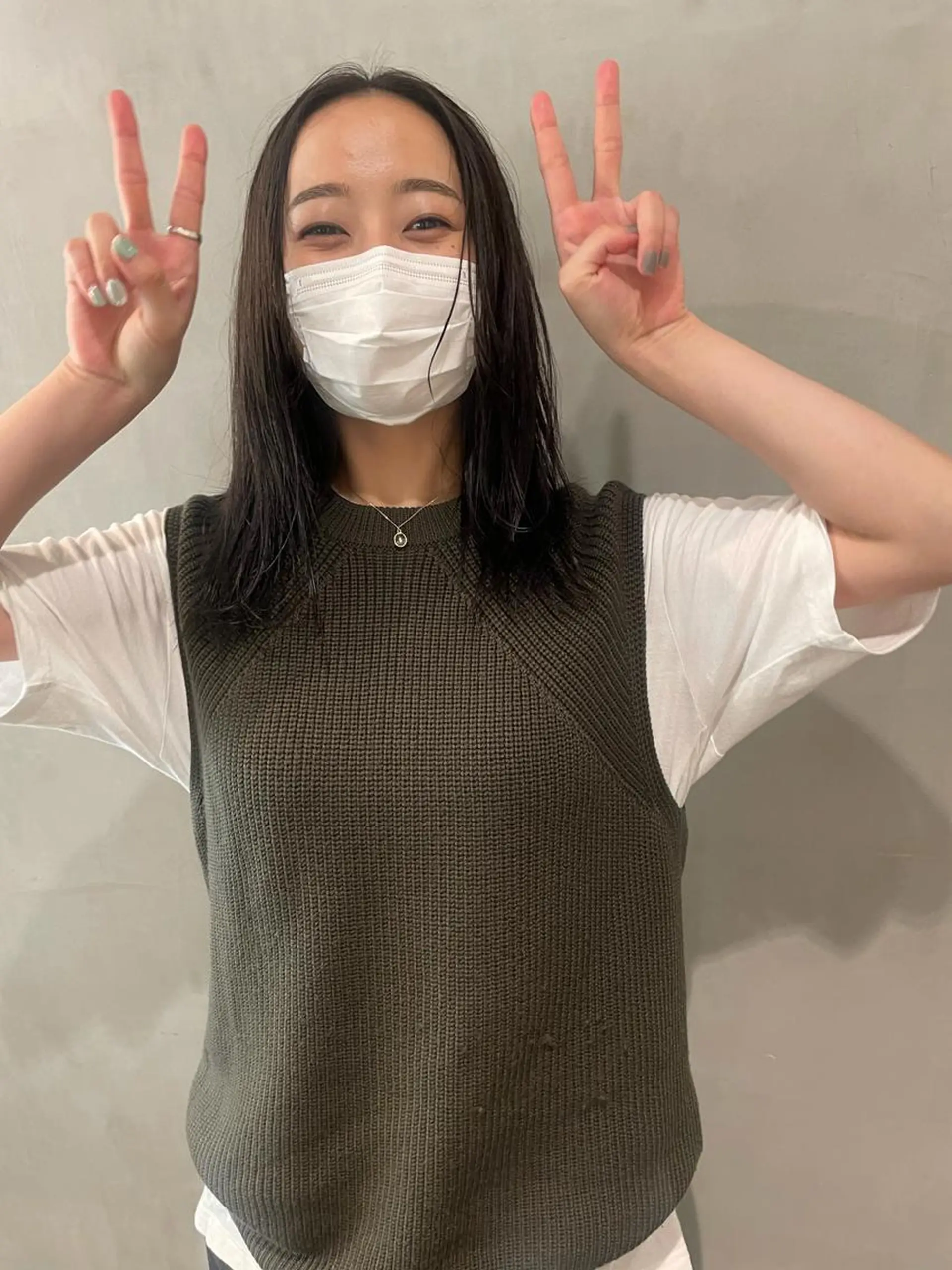 ミディアム カラー ヘアカラー トリートメント 優 作のヘアスタイル