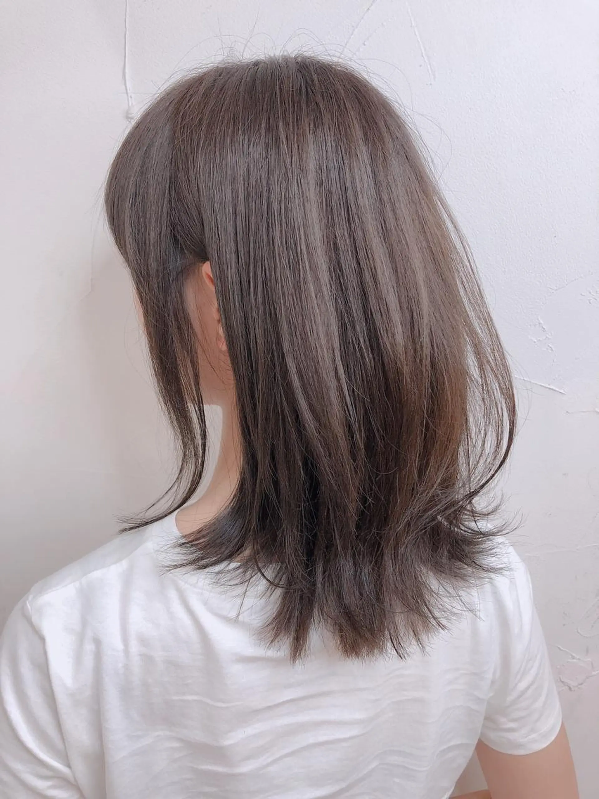 セミロング ヘアカラー 四ッ家 裕【店長】のヘアスタイル